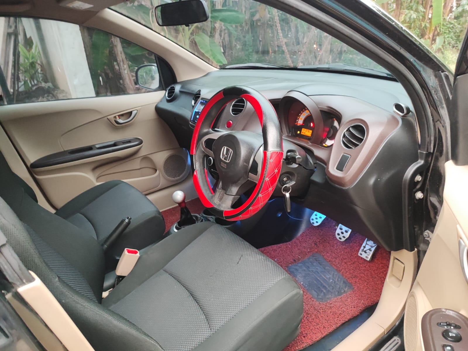 2014 Honda Brio 2014 Honda Brio