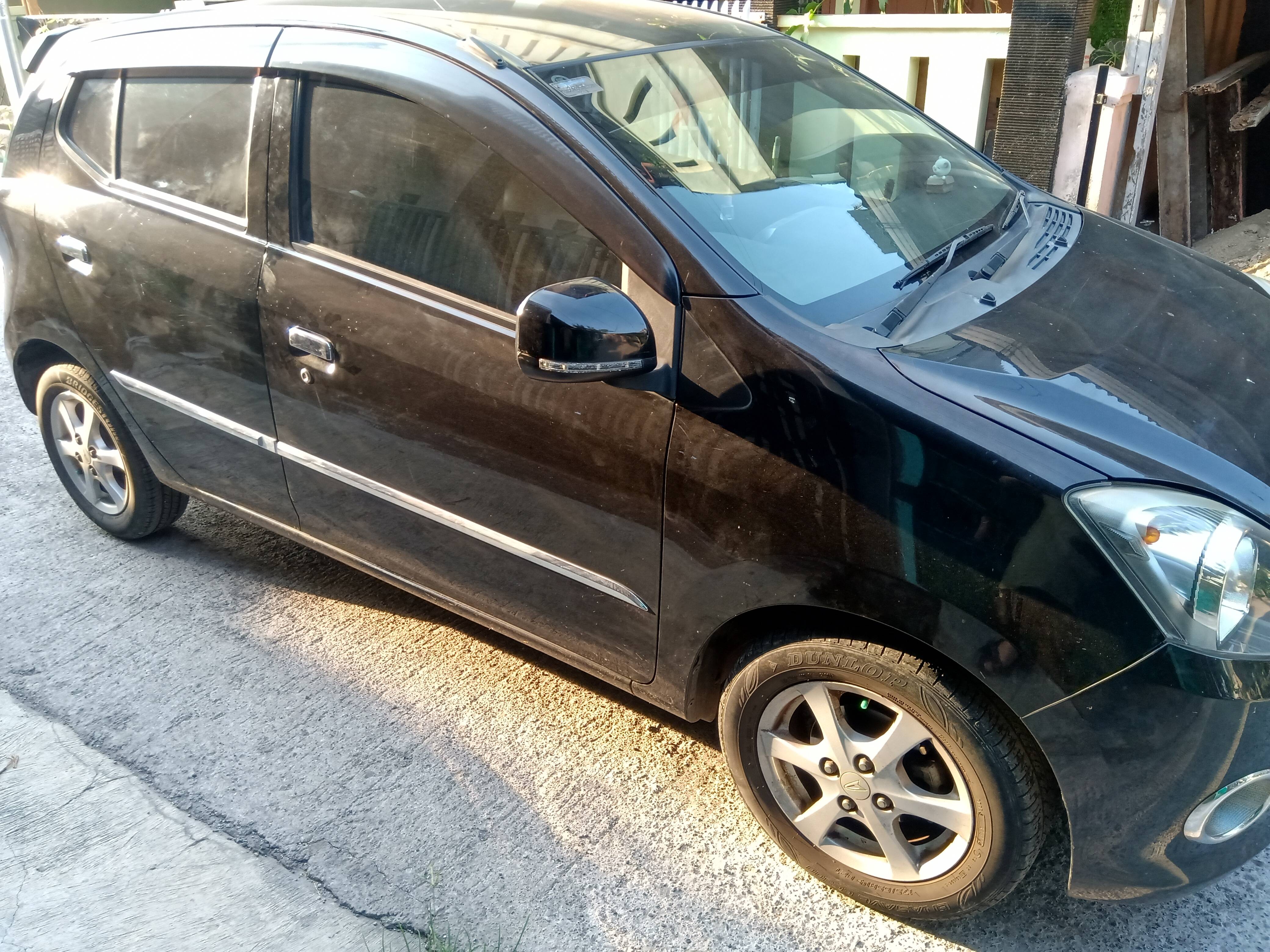 2016 Daihatsu Ayla  2016 Daihatsu Ayla