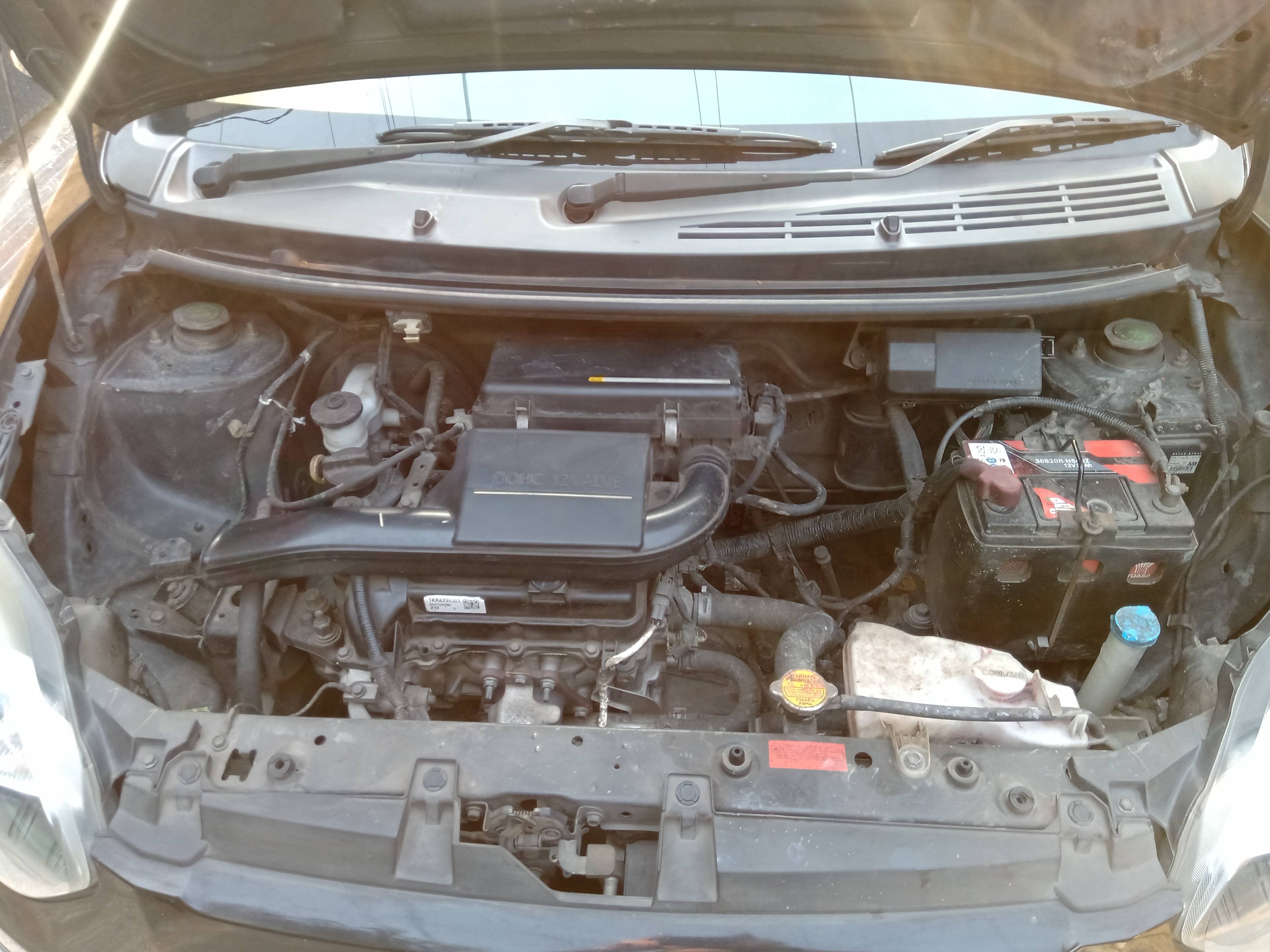 2016 Daihatsu Ayla  2016 Daihatsu Ayla