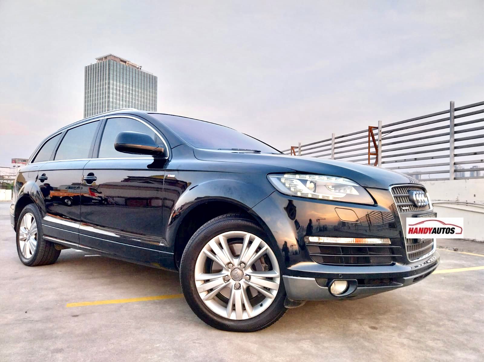 2013 Audi Q7 Bekas 2013 Audi Q7 Bekas