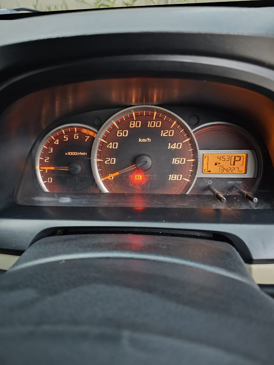 2013 Daihatsu Xenia 2013 Daihatsu Xenia