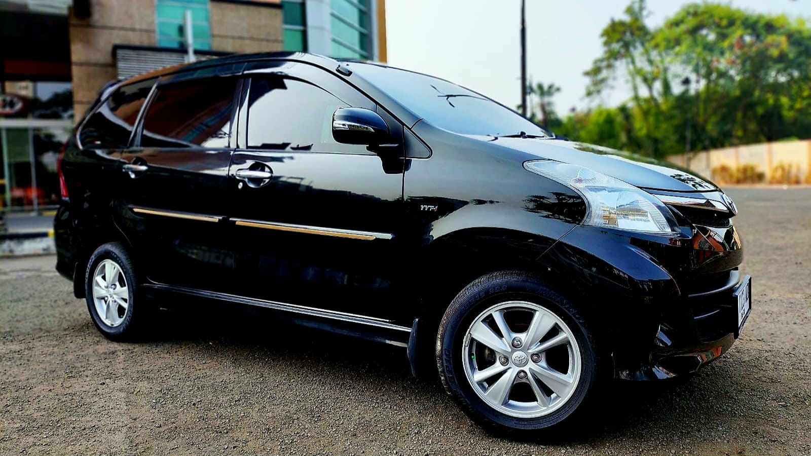 2013 Toyota Avanza Veloz 2013 Toyota Avanza Veloz