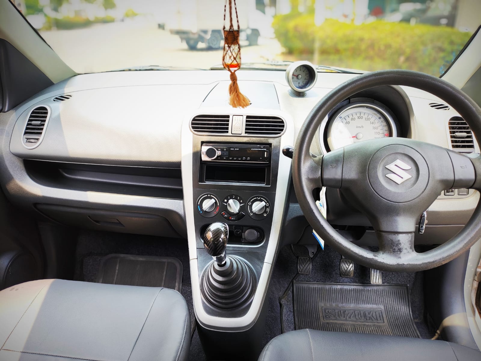 2012 Suzuki Splash 2012 Suzuki Splash