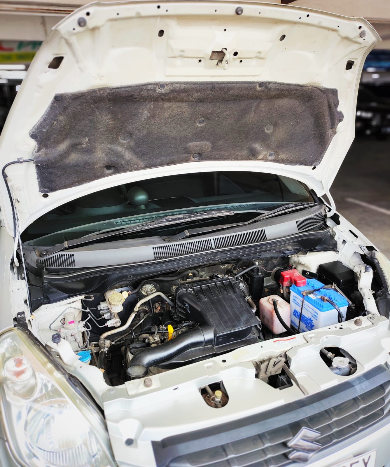 2012 Suzuki Splash 2012 Suzuki Splash