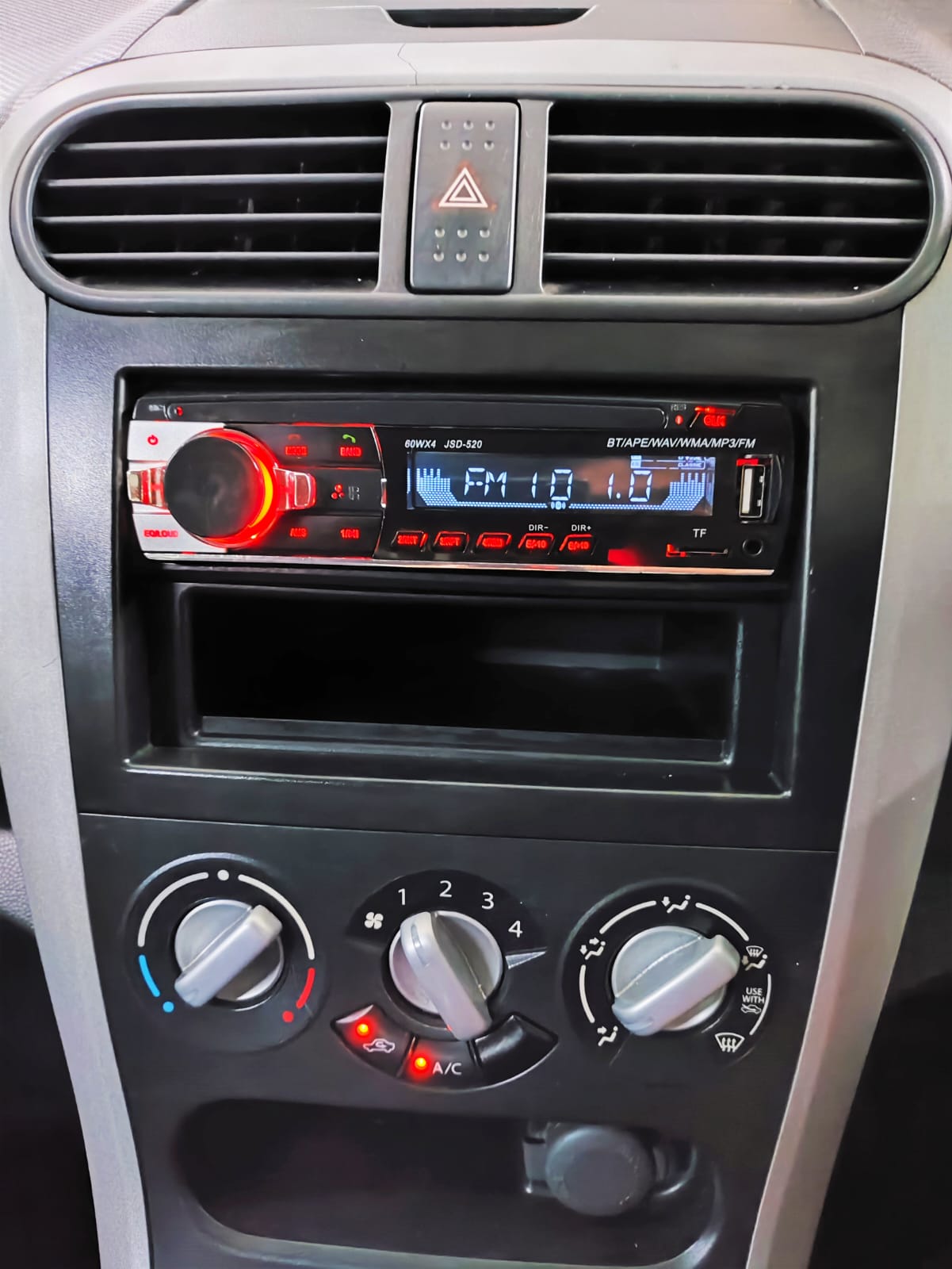 2012 Suzuki Splash 2012 Suzuki Splash