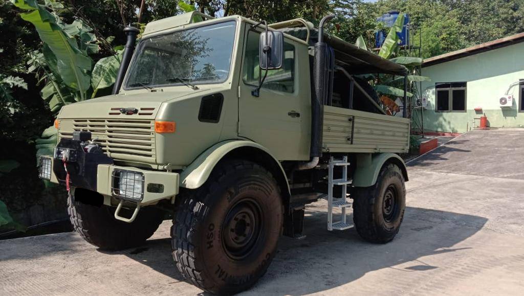 Second Hand 2000 Mercedes Benz S-Class Second Hand 2000 Mercedes Benz S-Class