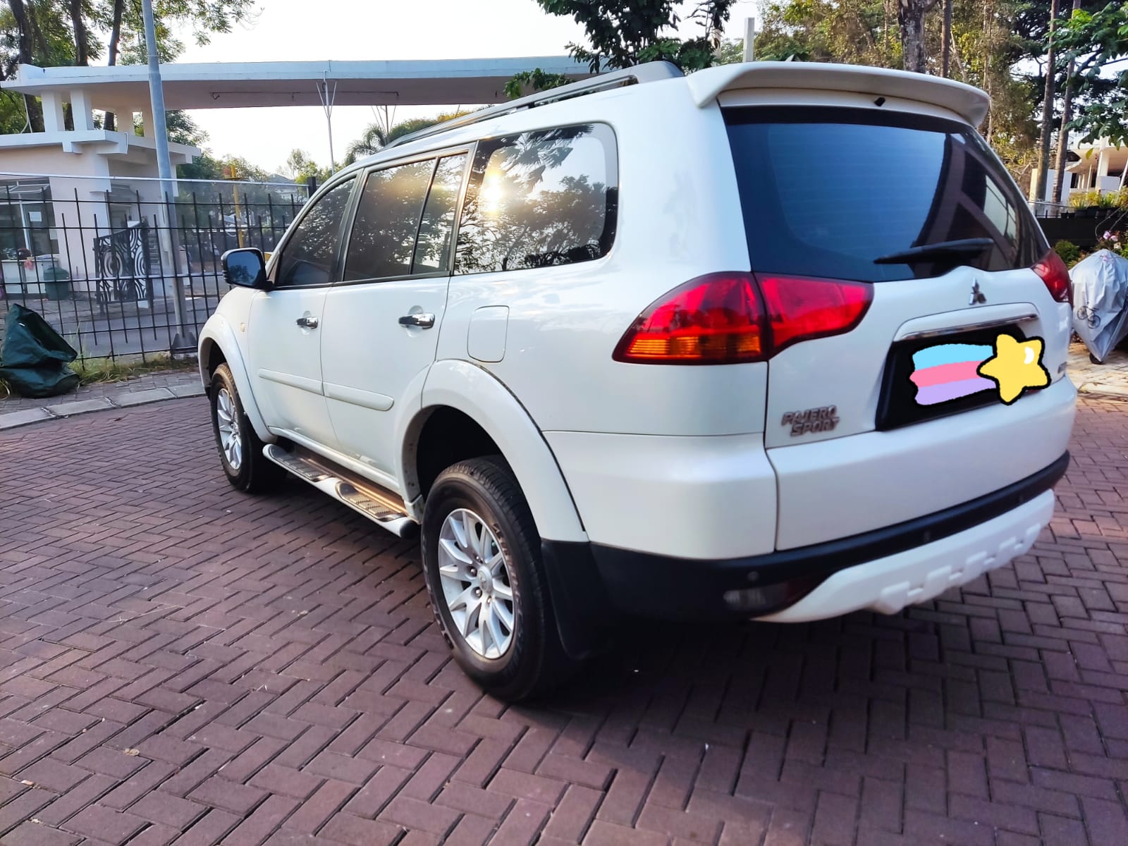 2010 Mitsubishi Pajero Sport 2010 Mitsubishi Pajero Sport
