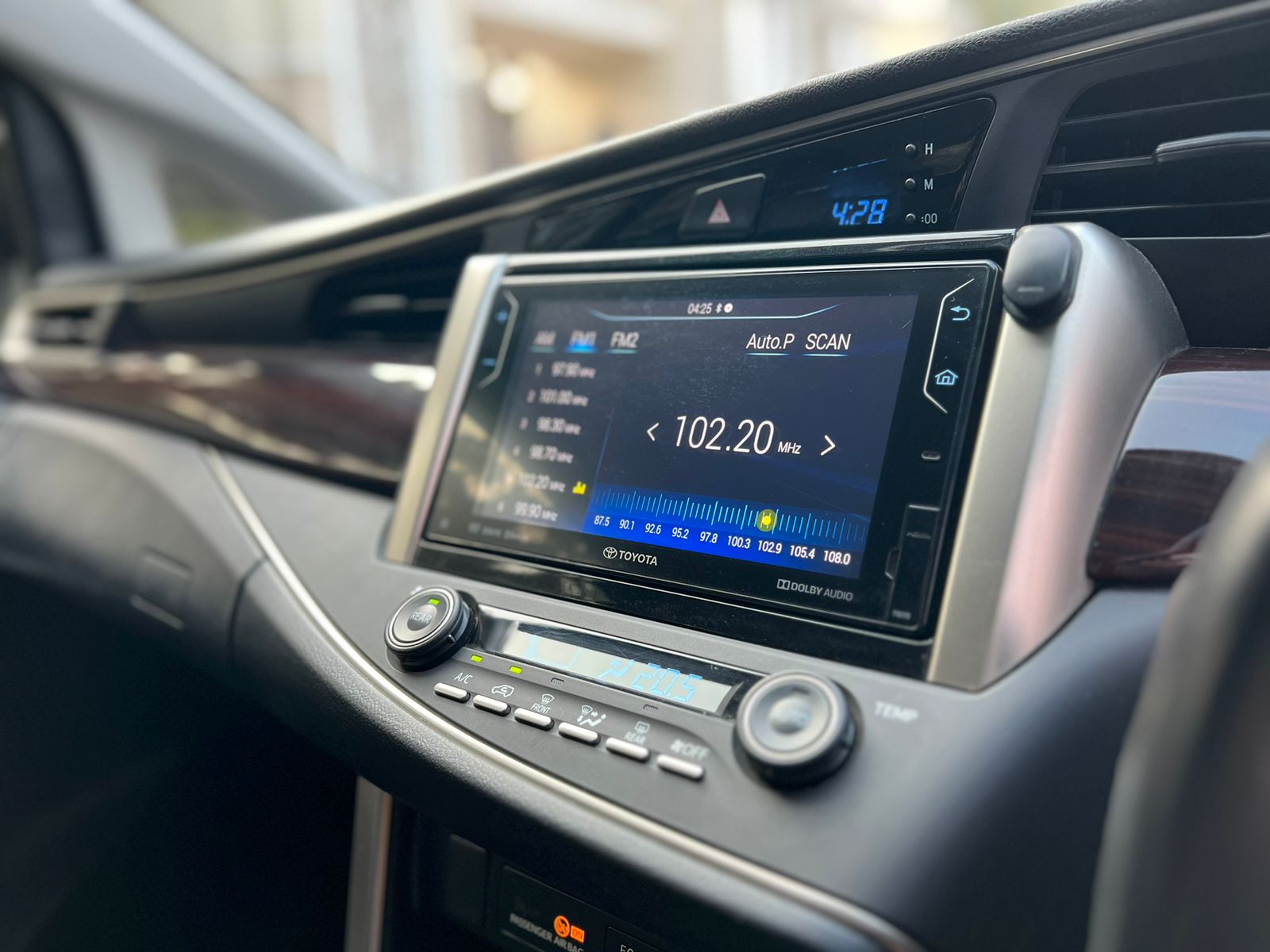 2020 Toyota Venturer 2020 Toyota Venturer