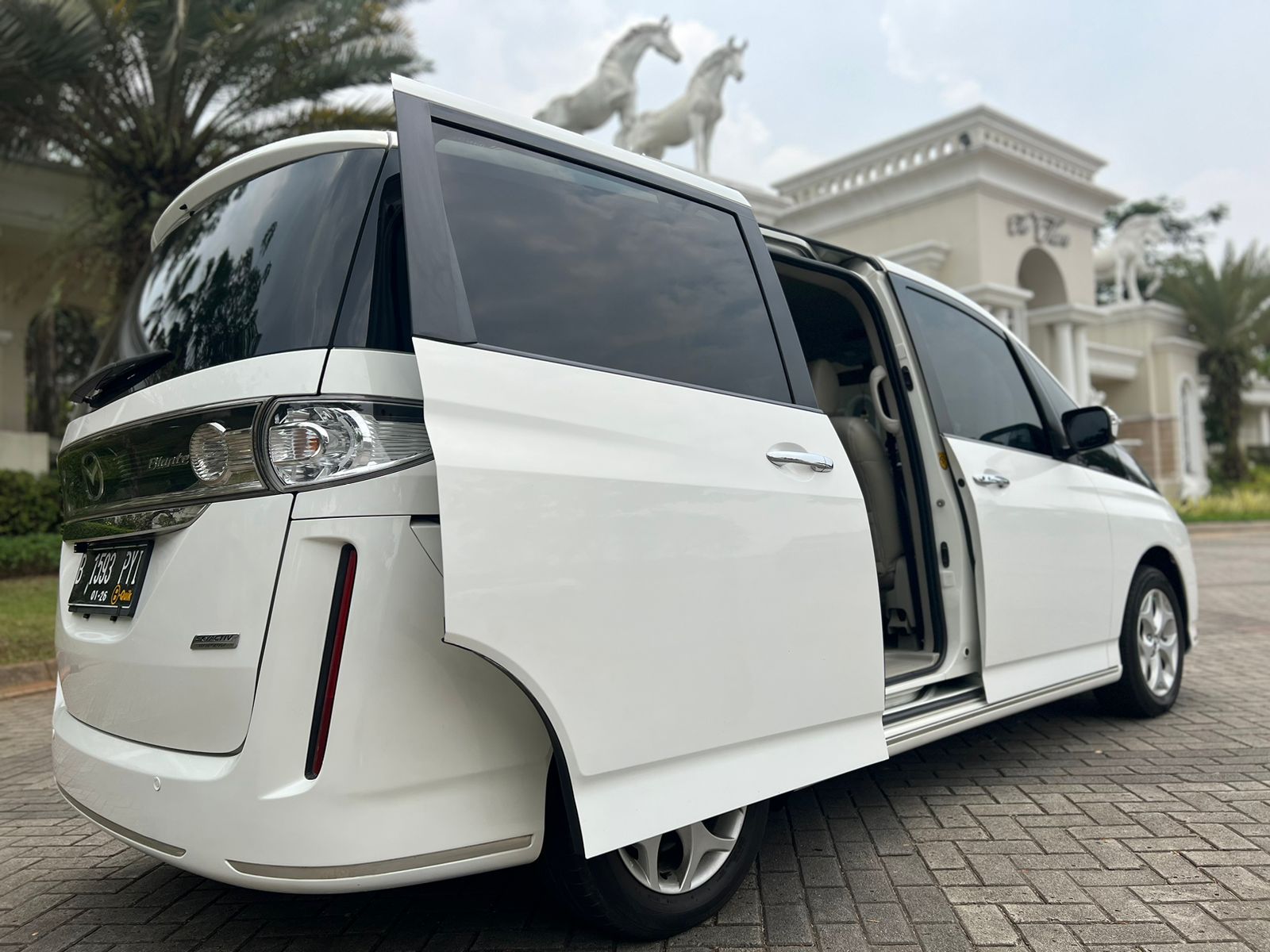 2015 Mazda Biante 2015 Mazda Biante