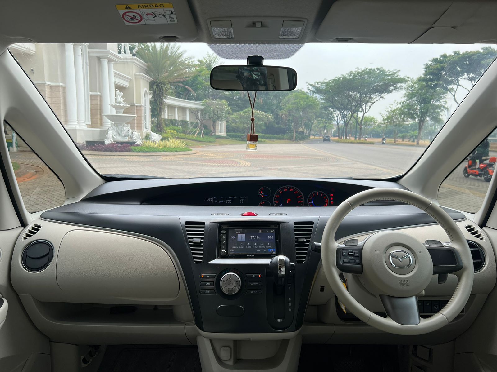 2015 Mazda Biante 2015 Mazda Biante