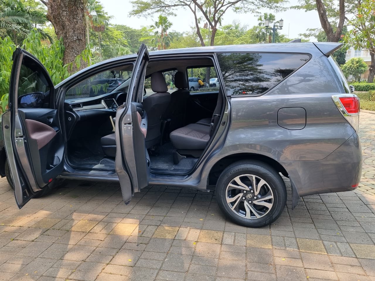 2020 Toyota Kijang Innova 2020 Toyota Kijang Innova