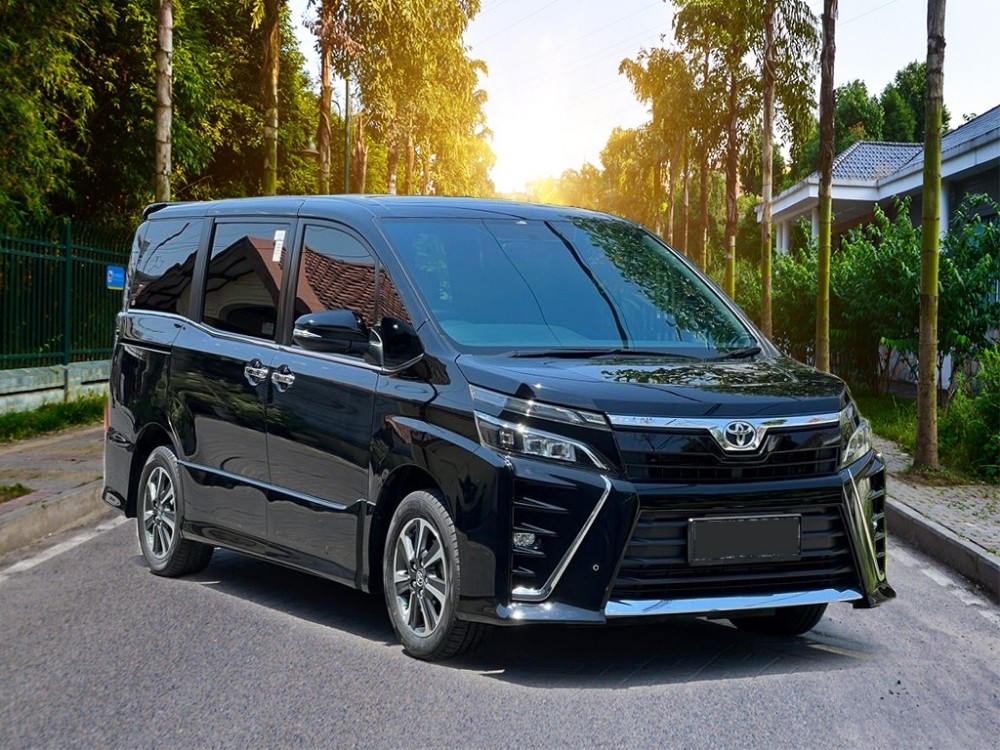 2019 Toyota Voxy