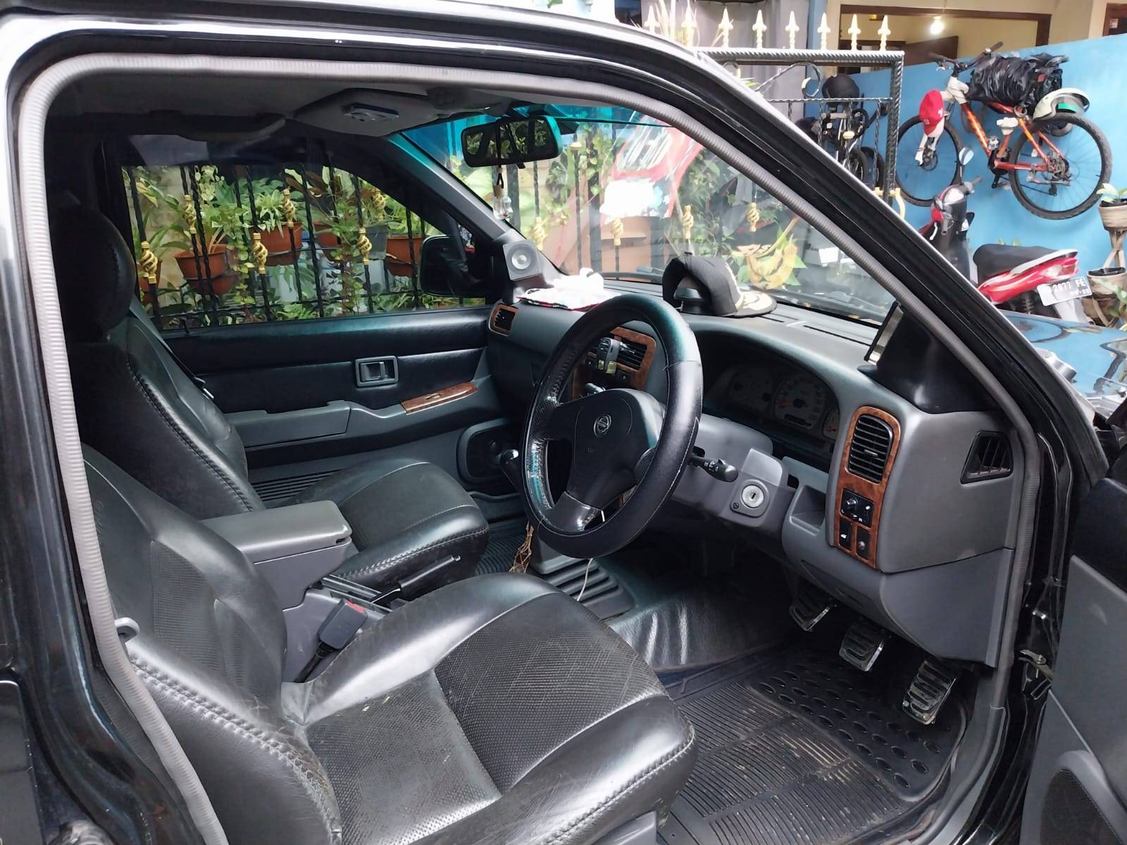 2006 Nissan Terrano 2006 Nissan Terrano