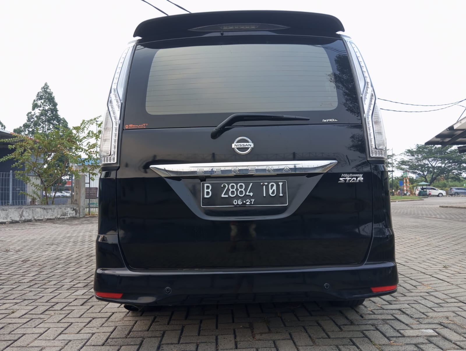 2017 Nissan Serena 2017 Nissan Serena