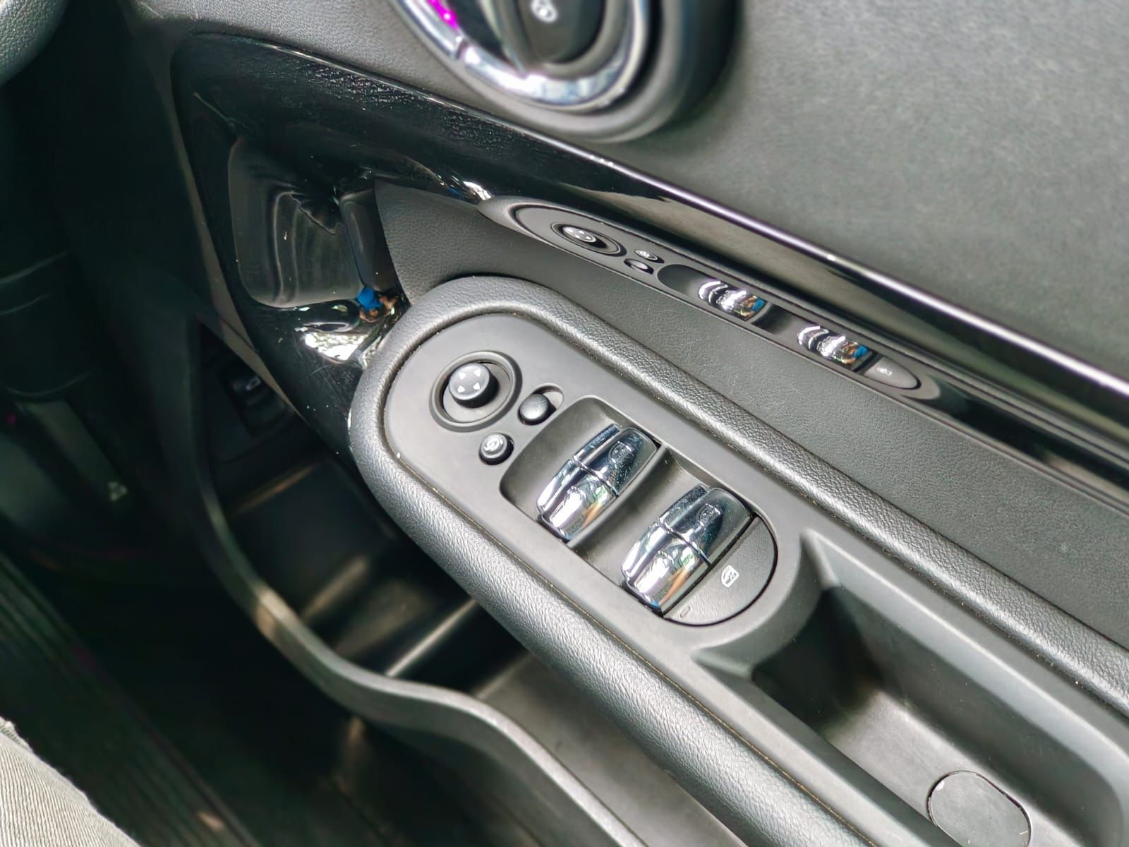 2020 MINI Countryman 2020 MINI Countryman