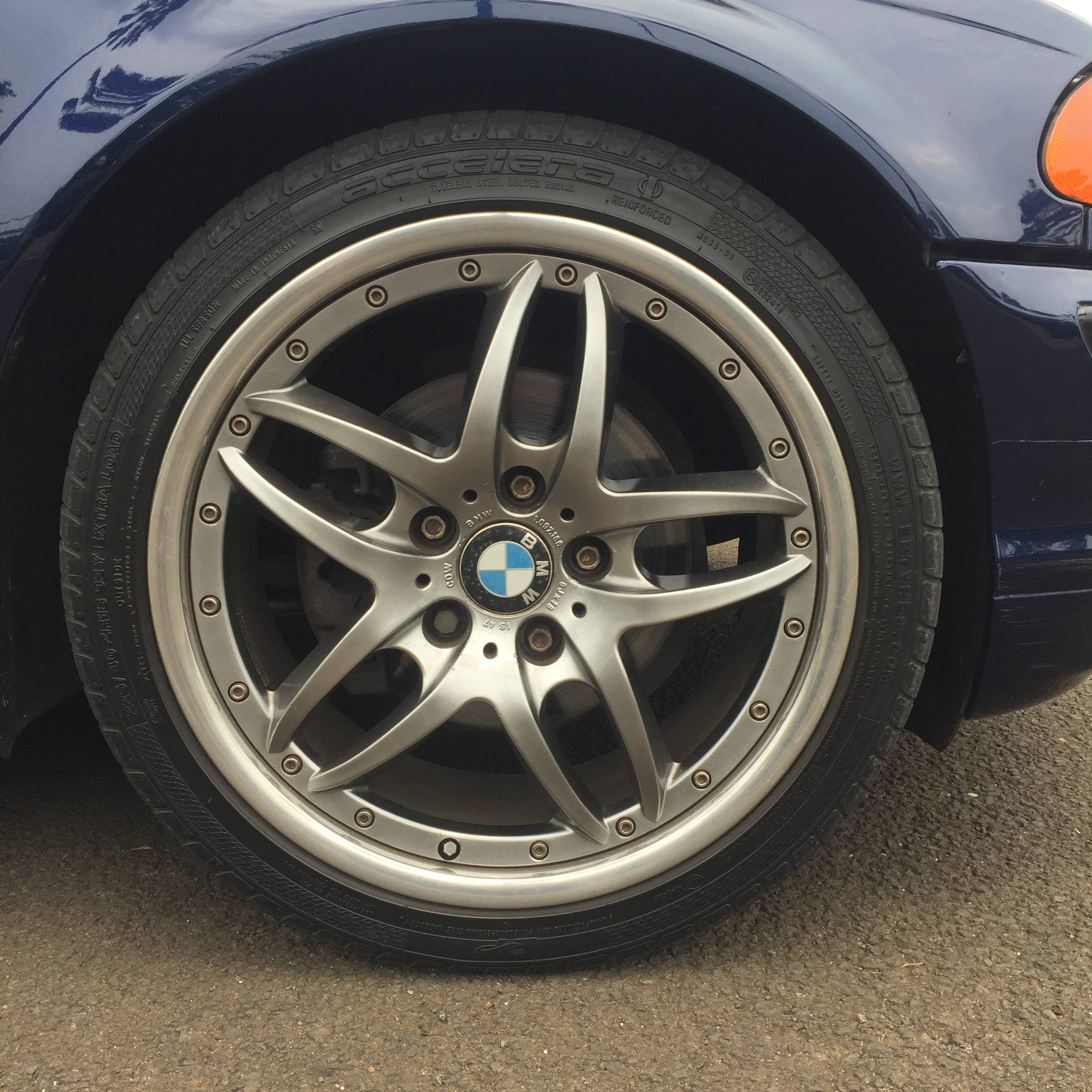 2001 BMW 3 Series Sedan 2001 BMW 3 Series Sedan