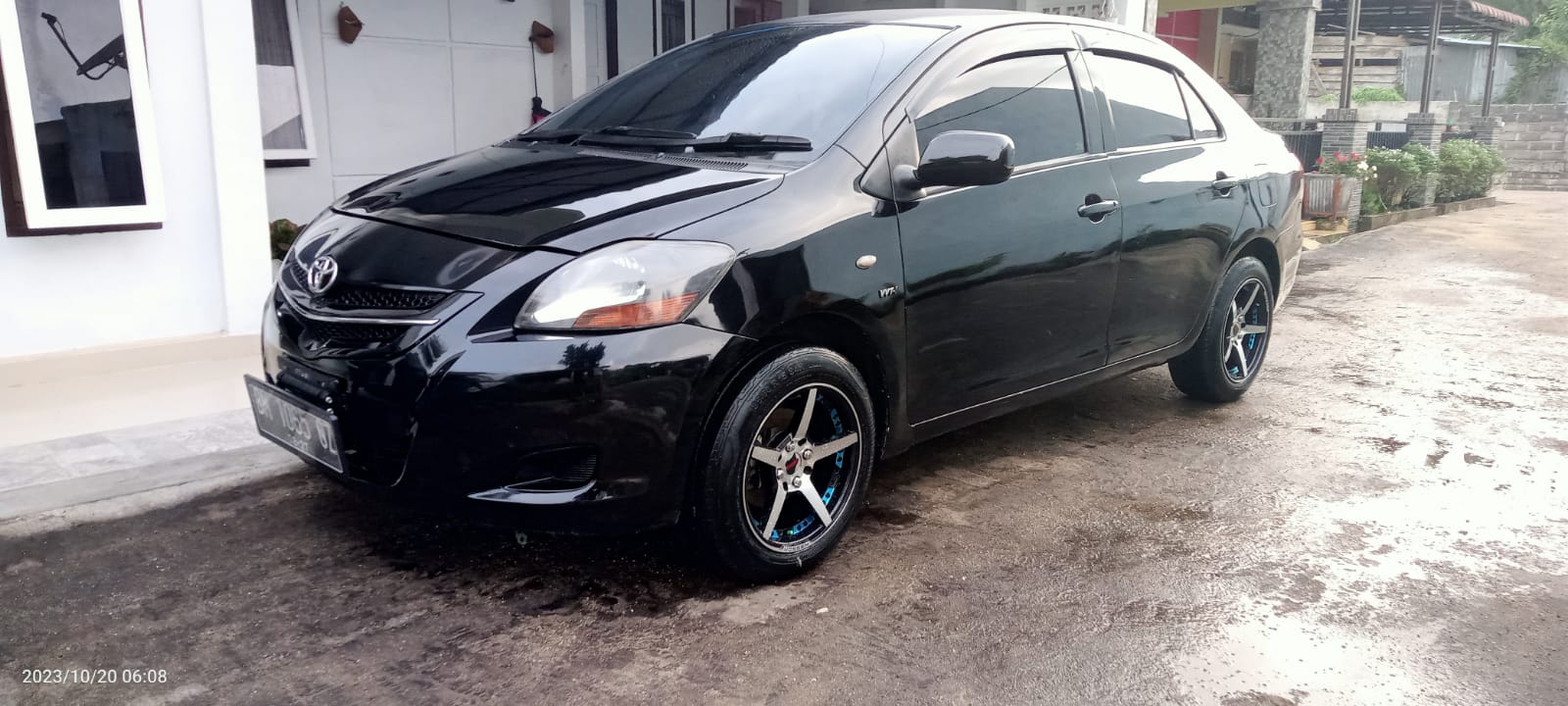 2012 Toyota Limo Bekas 2012 Toyota Limo Bekas