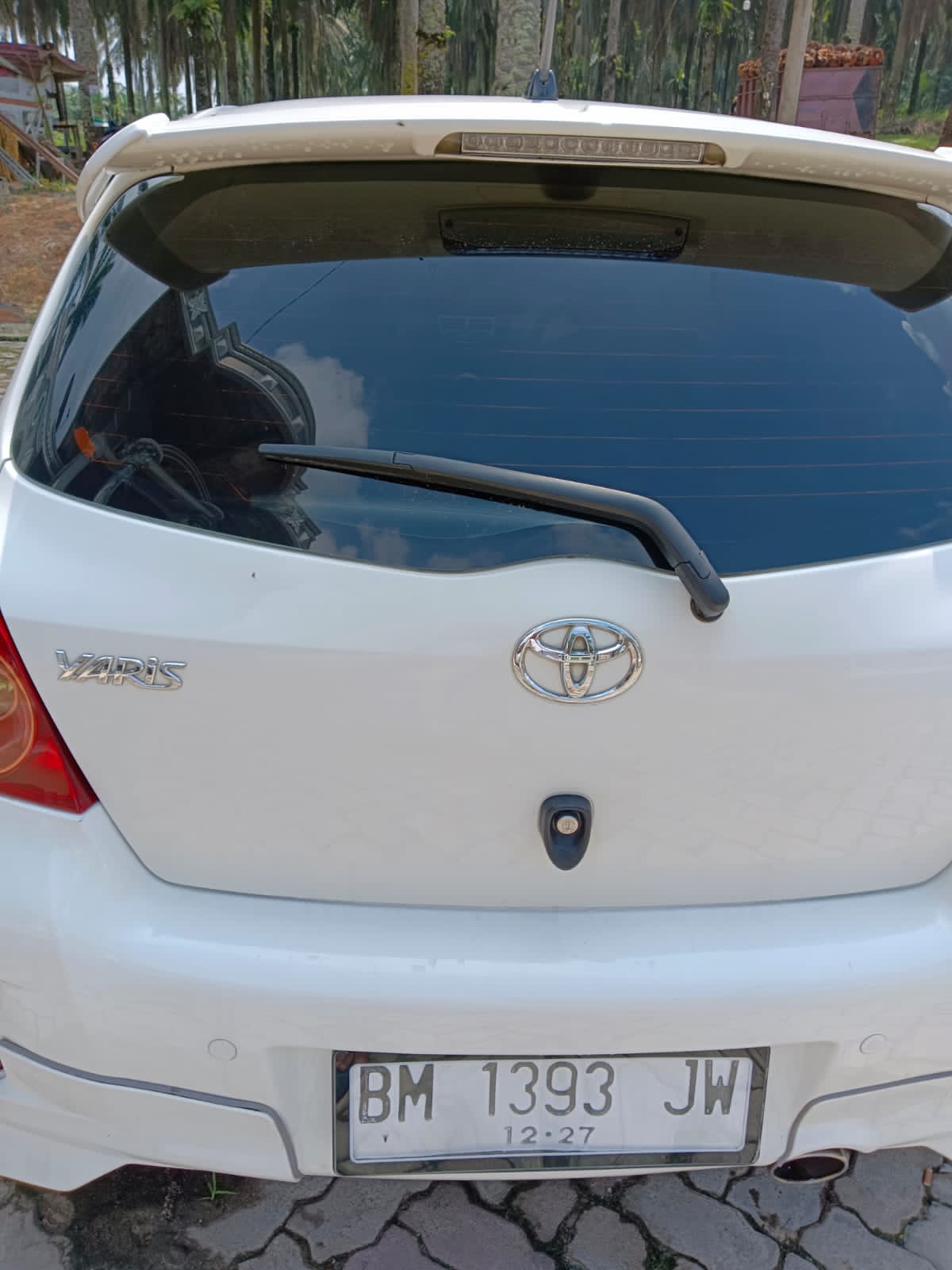 2012 Toyota Yaris 2012 Toyota Yaris