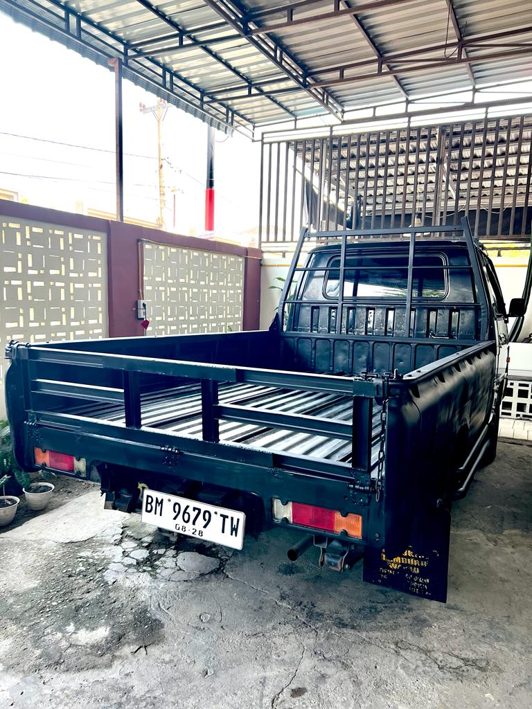 2018 Mitsubishi L300 2018 Mitsubishi L300