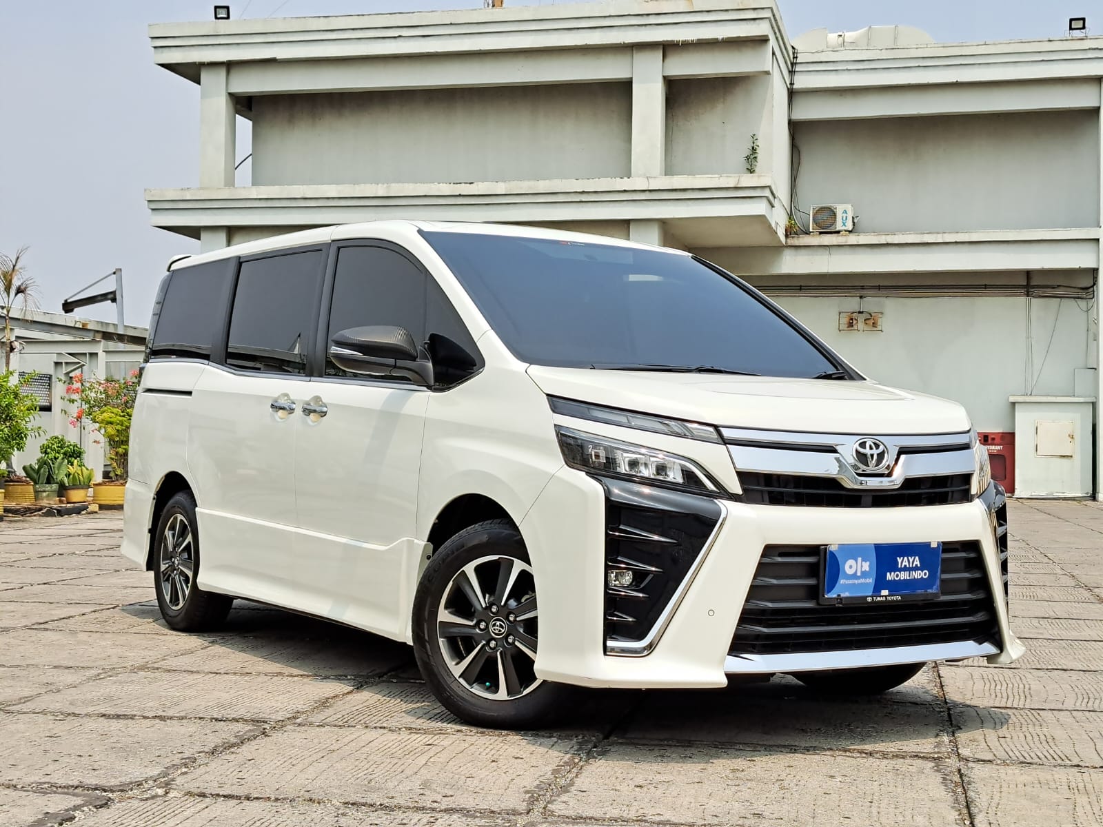2018 Toyota Voxy Bekas 2018 Toyota Voxy Bekas