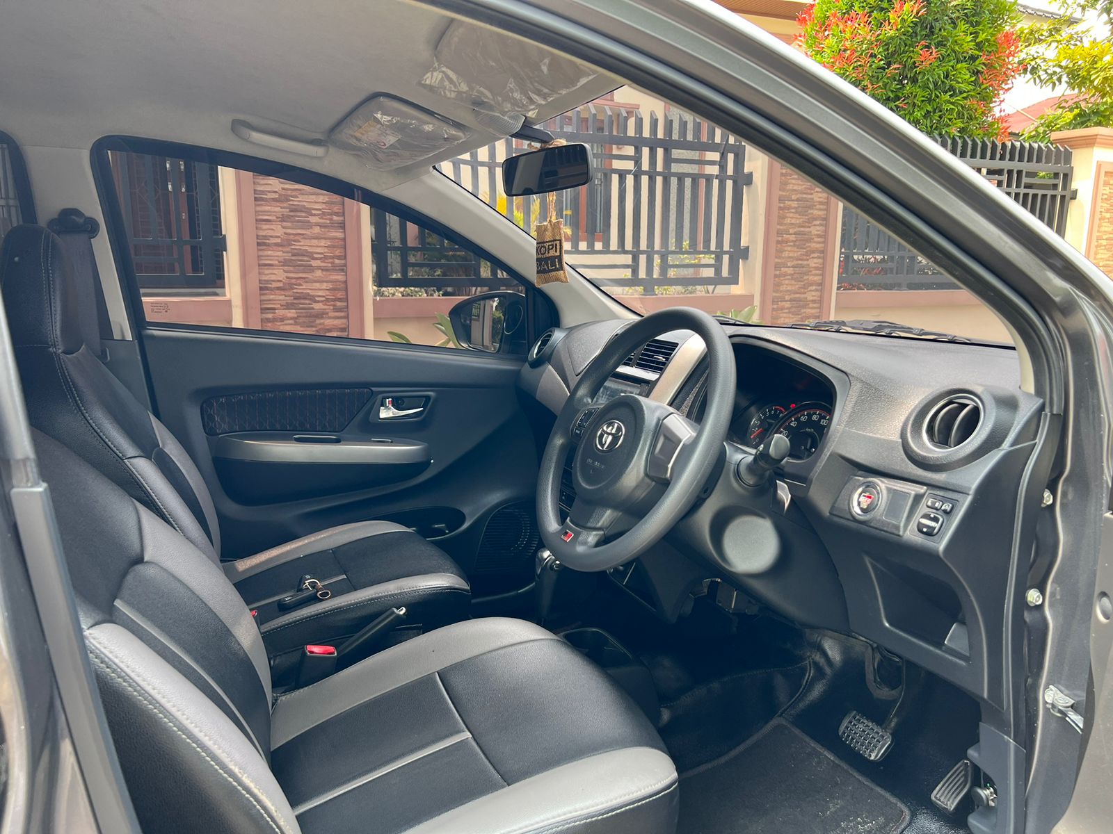 2022 Toyota Agya 2022 Toyota Agya