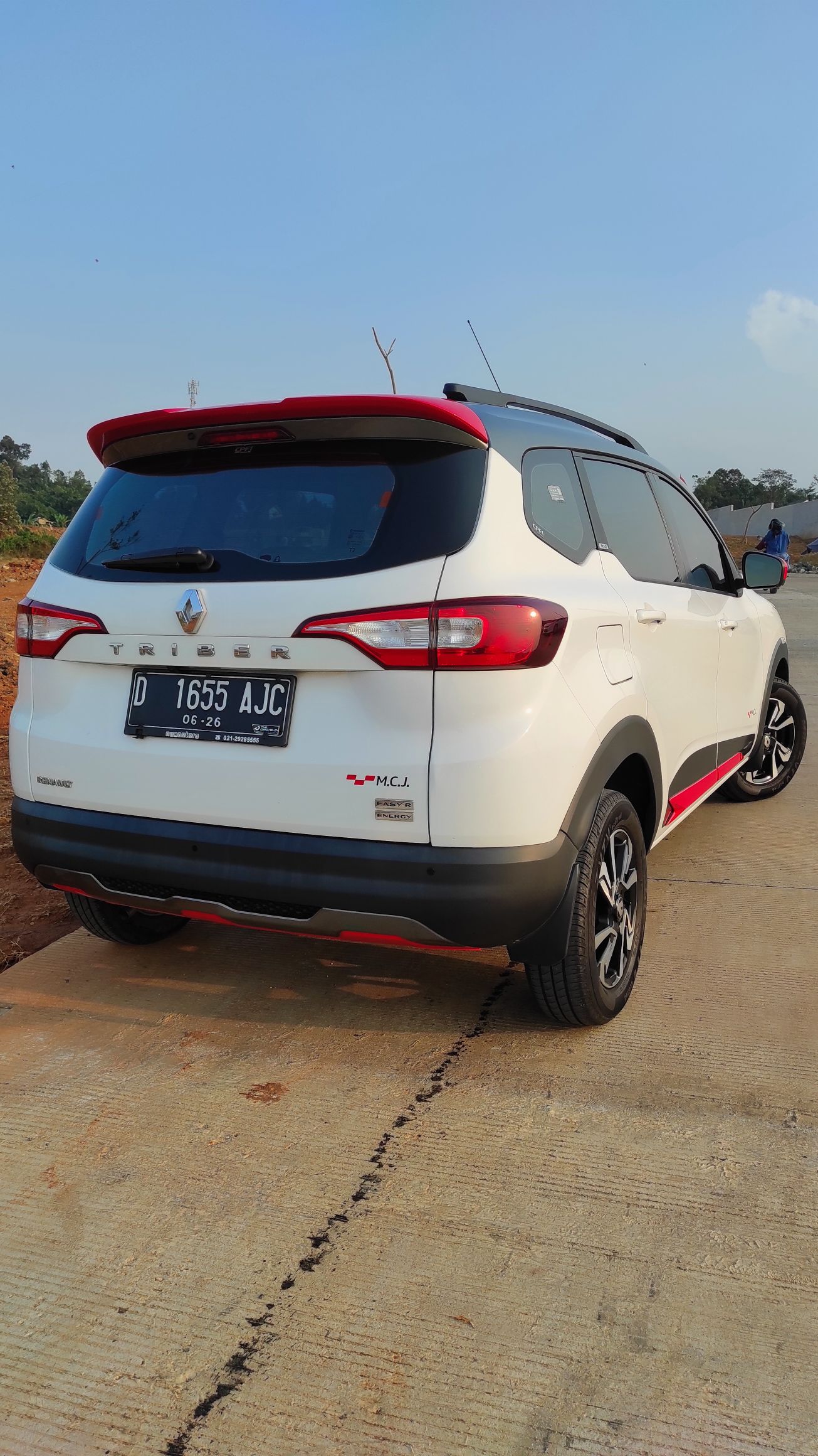 2020 Renault Triber 2020 Renault Triber