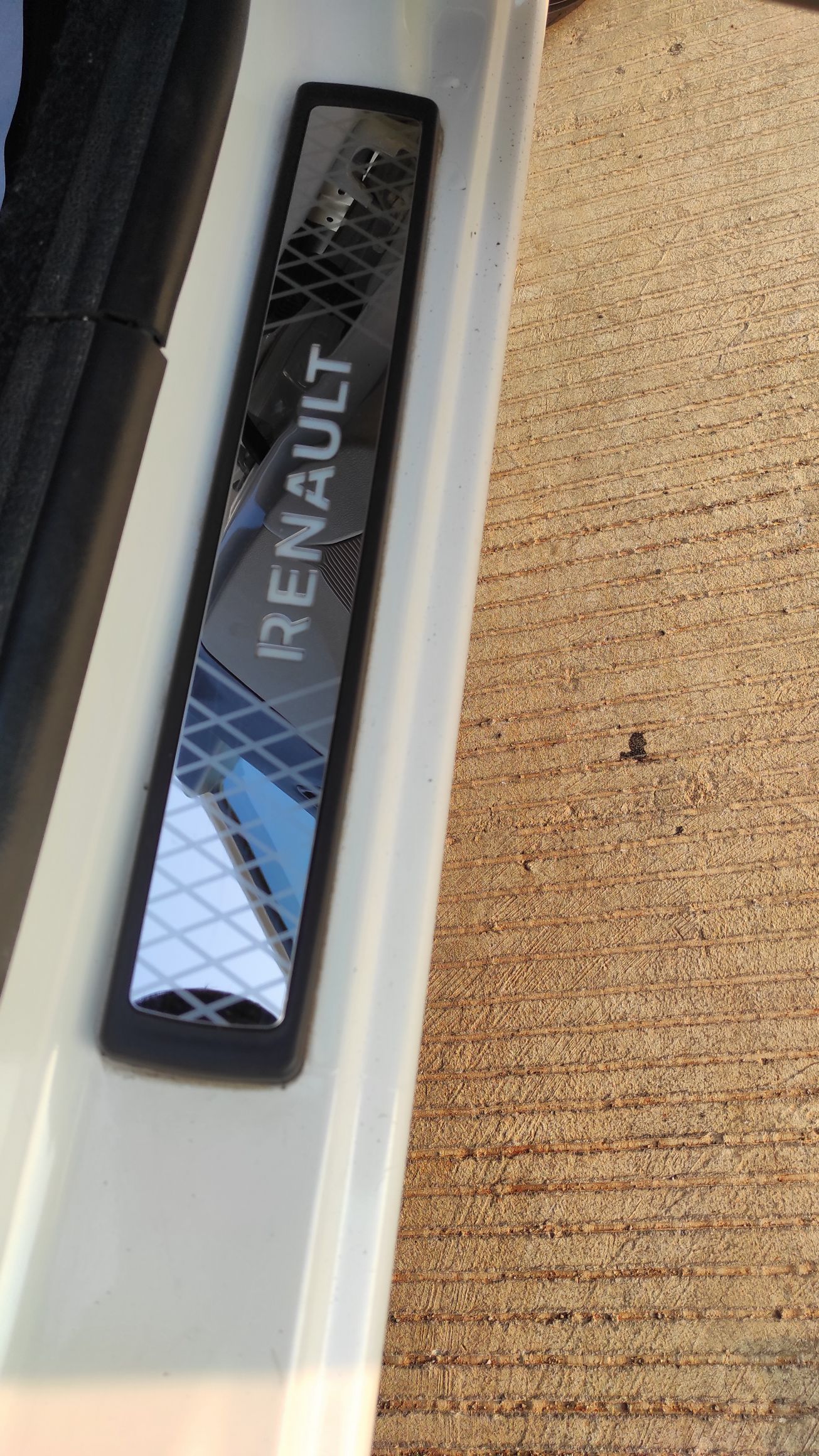 2020 Renault Triber 2020 Renault Triber