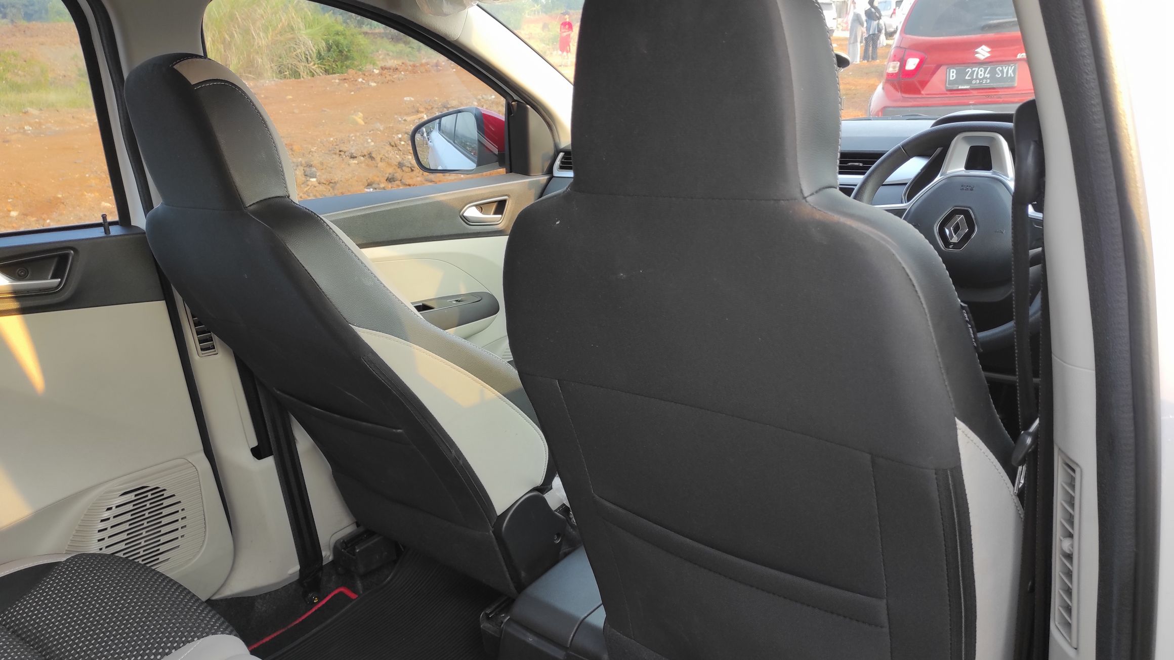 2020 Renault Triber 2020 Renault Triber