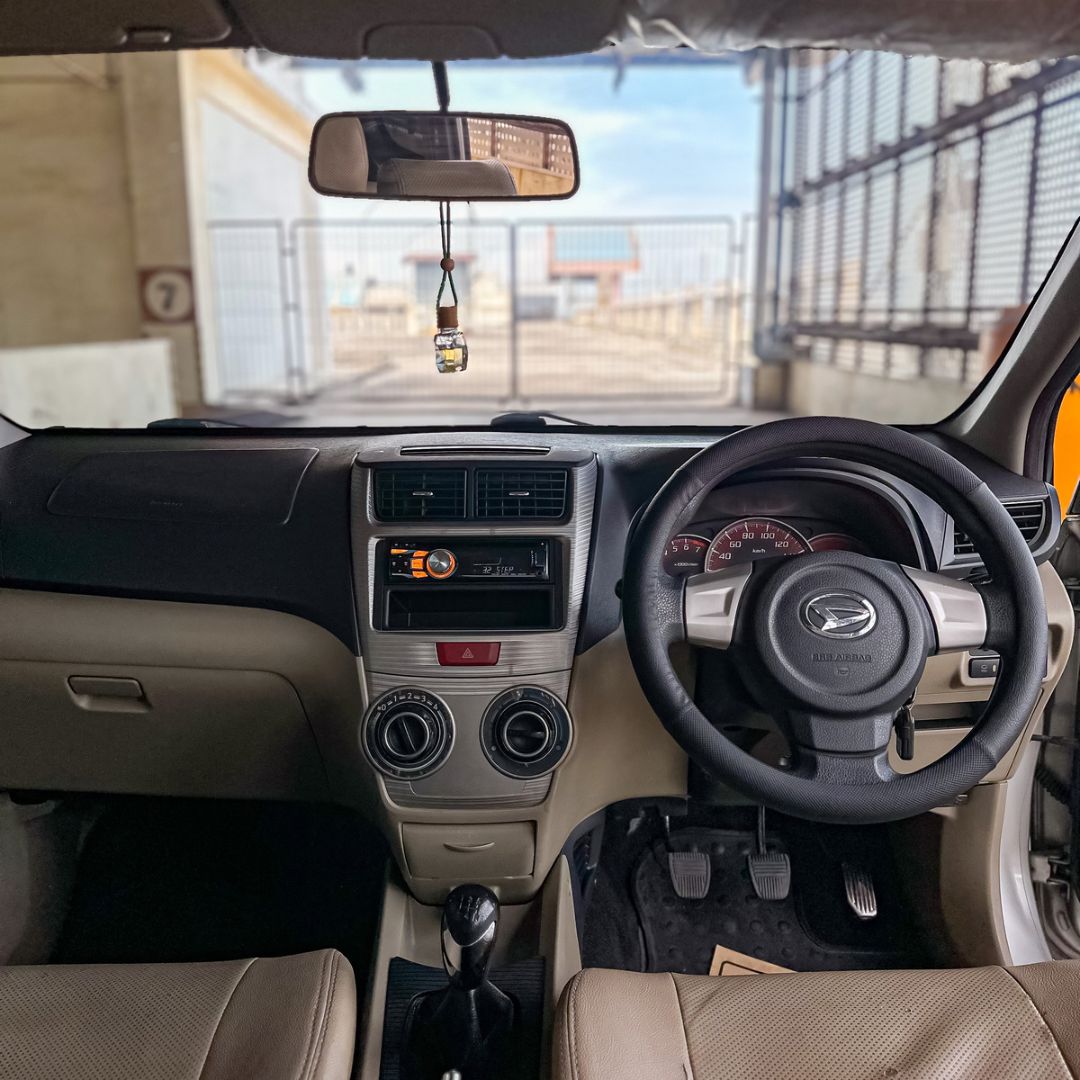 2013 Daihatsu Xenia 2013 Daihatsu Xenia