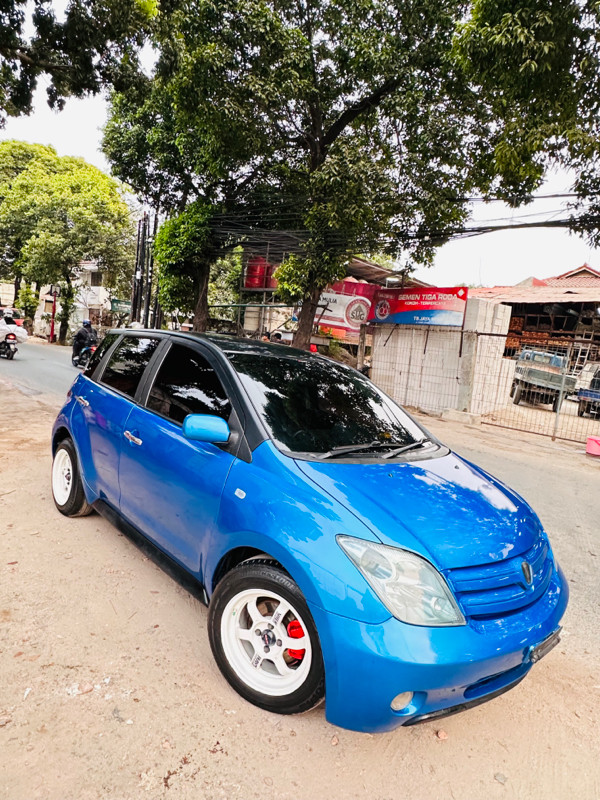 Second Hand 2004 Toyota Ist Second Hand 2004 Toyota Ist