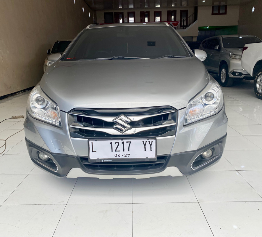 2016 Suzuki SX4 S Cross Bekas 2016 Suzuki SX4 S Cross Bekas