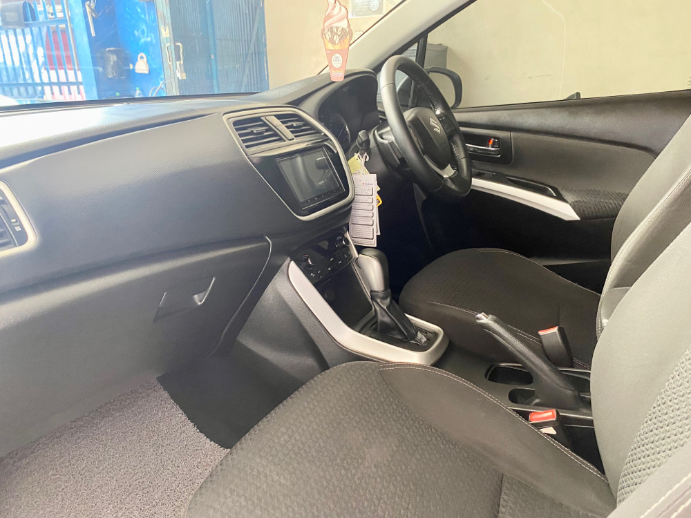 2016 Suzuki SX4 S Cross 2016 Suzuki SX4 S Cross