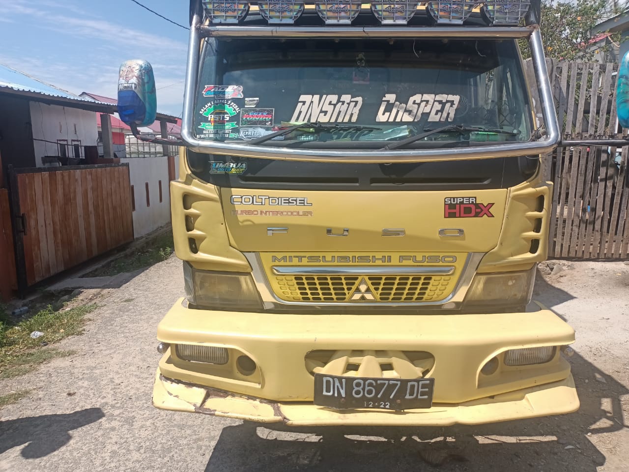 2012 Mitsubishi Colt L300 2012 Mitsubishi Colt L300