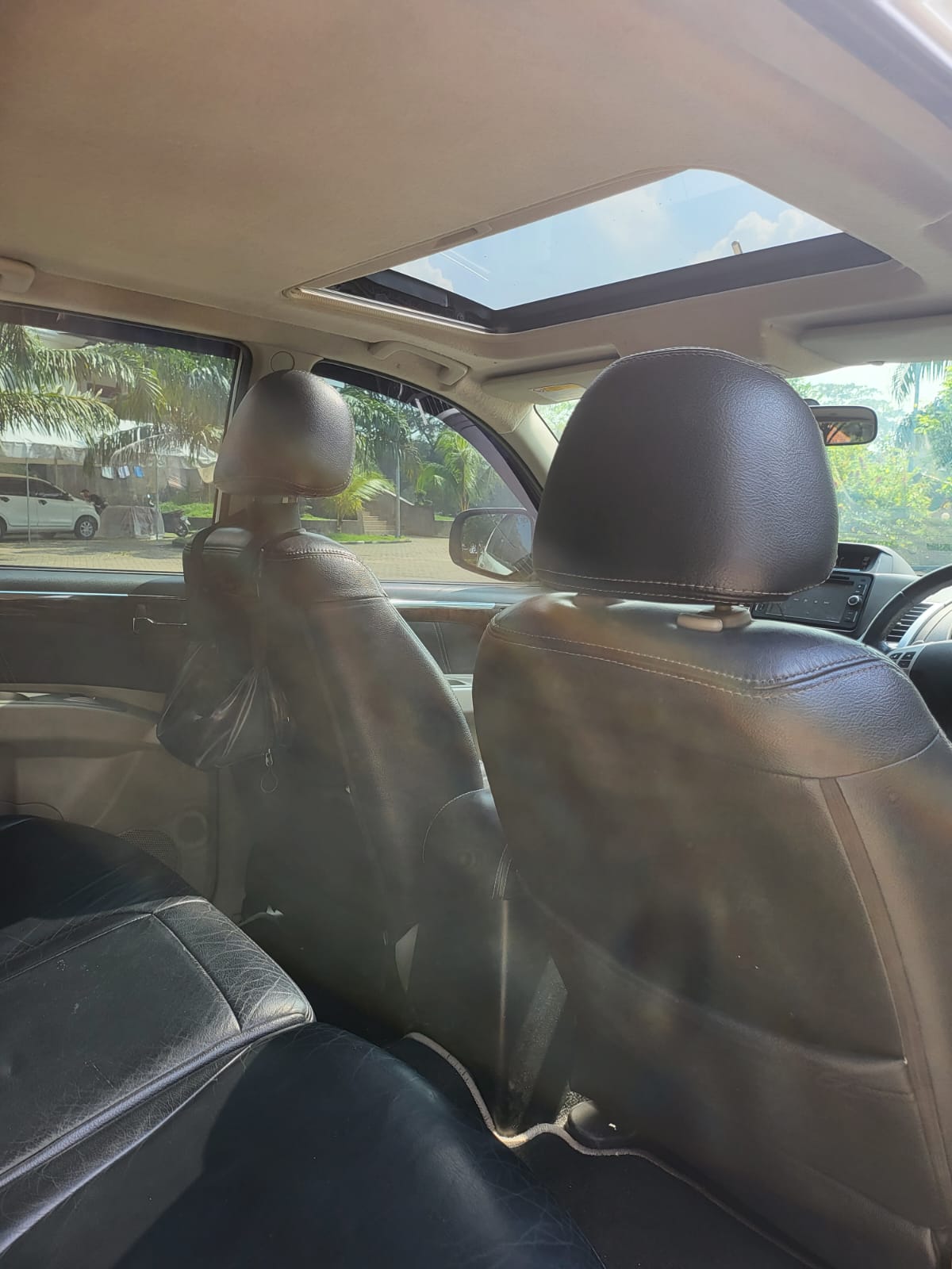 2014 Mitsubishi Pajero Sport  2014 Mitsubishi Pajero Sport