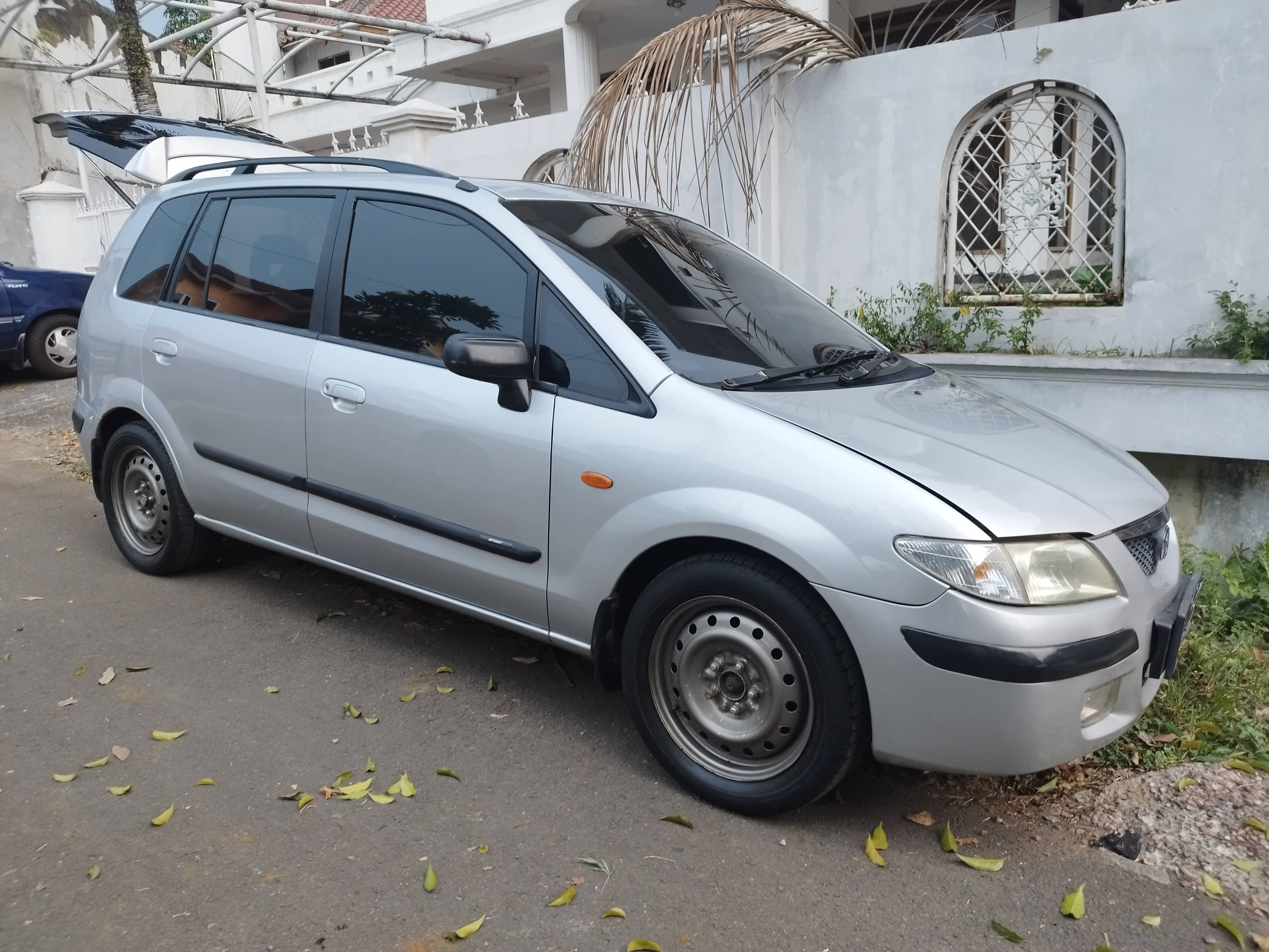 Second Hand 2003 Mazda Premacy Second Hand 2003 Mazda Premacy