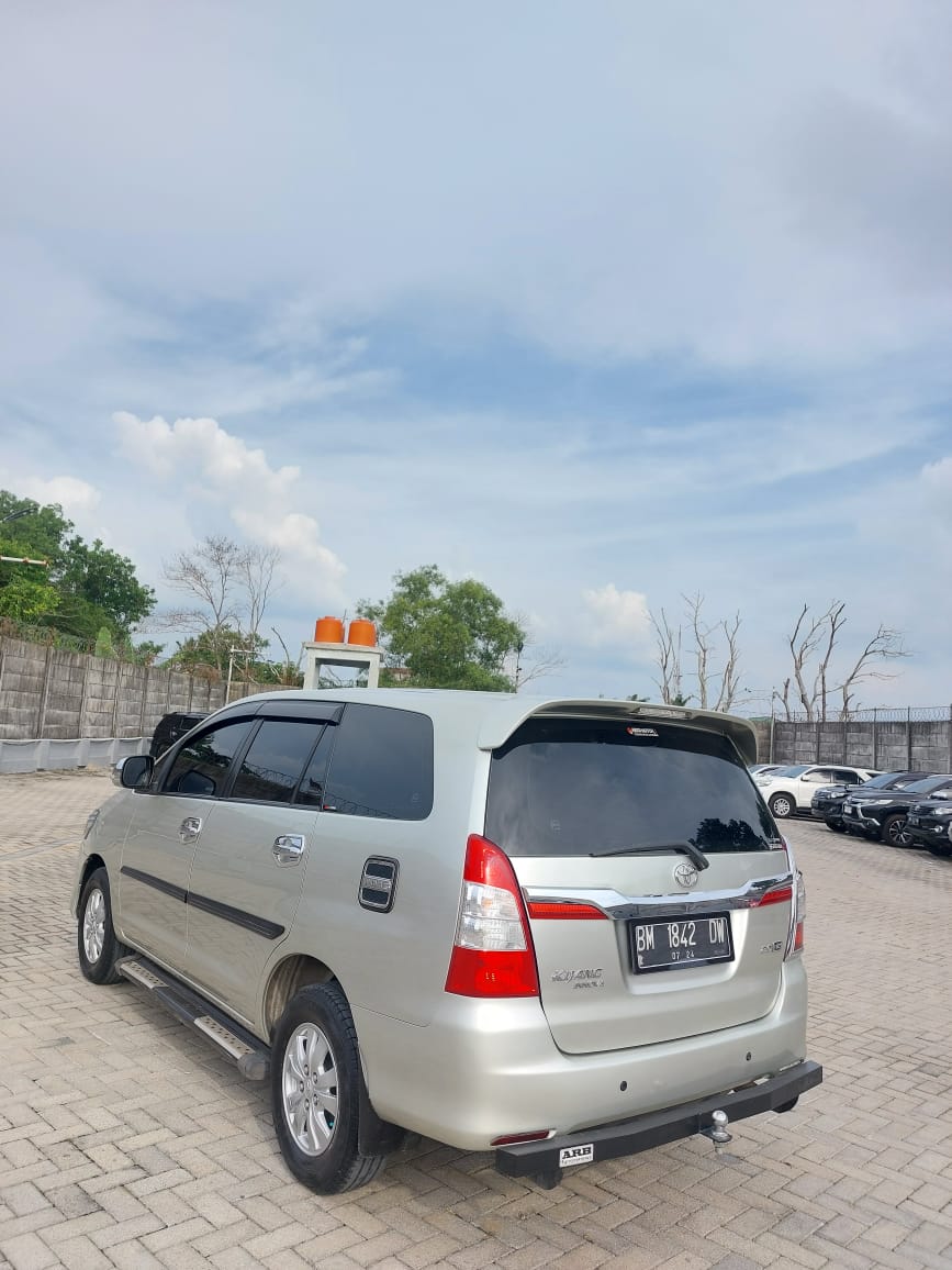 2014 Toyota Kijang Innova 2014 Toyota Kijang Innova