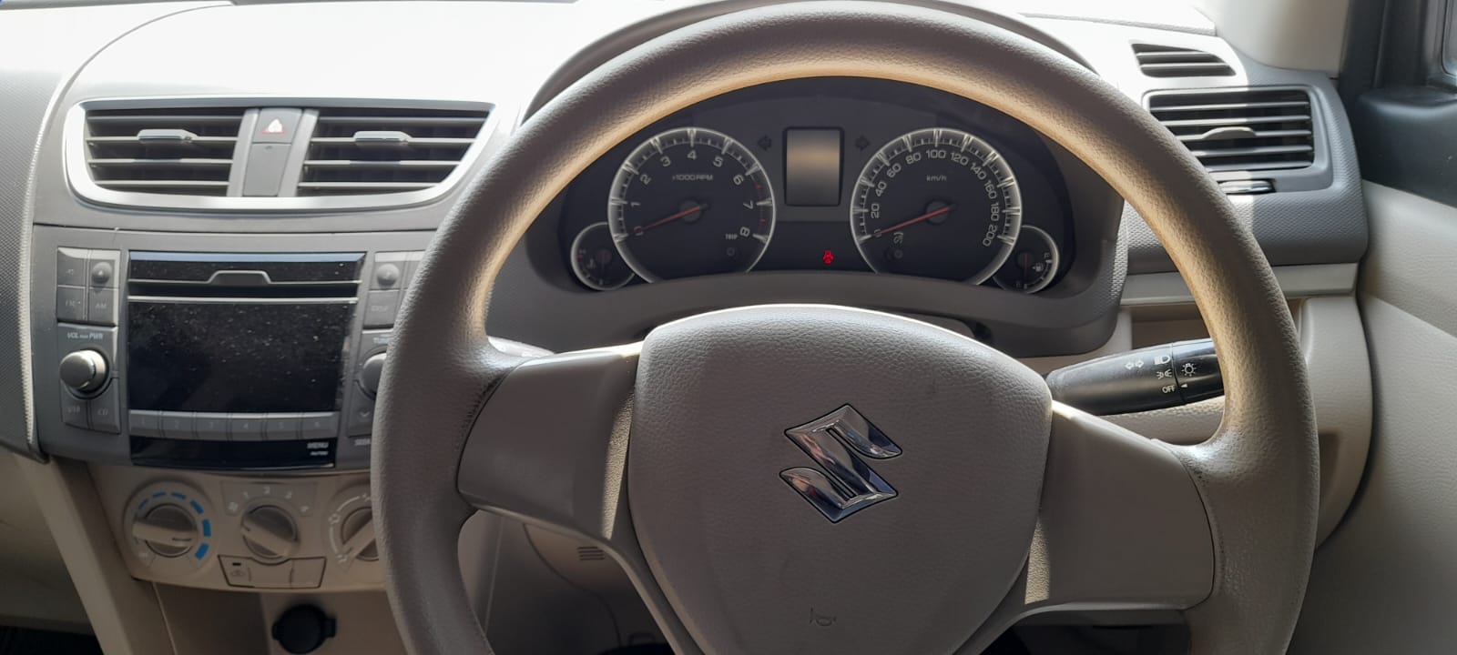 2014 Suzuki Ertiga  2014 Suzuki Ertiga