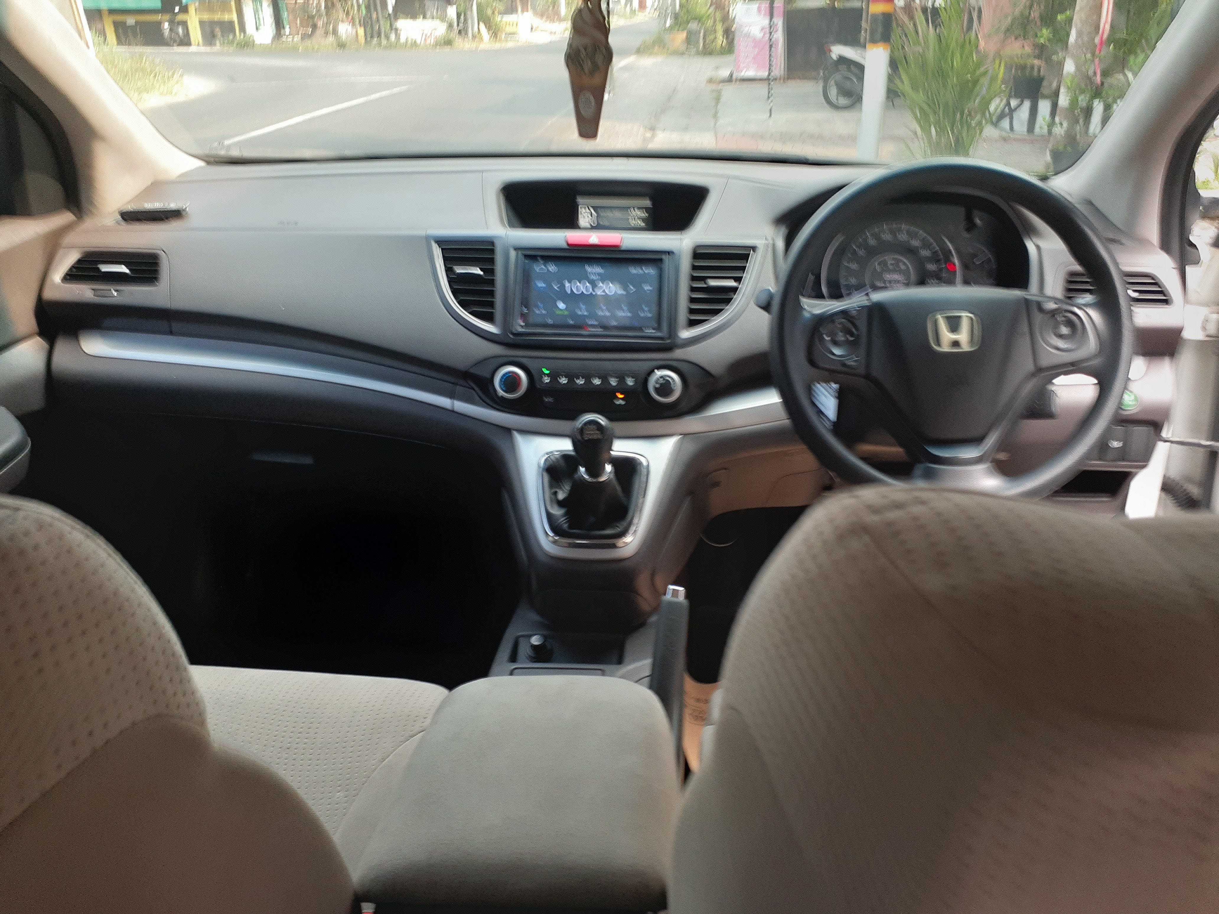 2012 Honda CR-V  2.0L M/T DOHC 2012 Honda CR-V  2.0L M/T DOHC