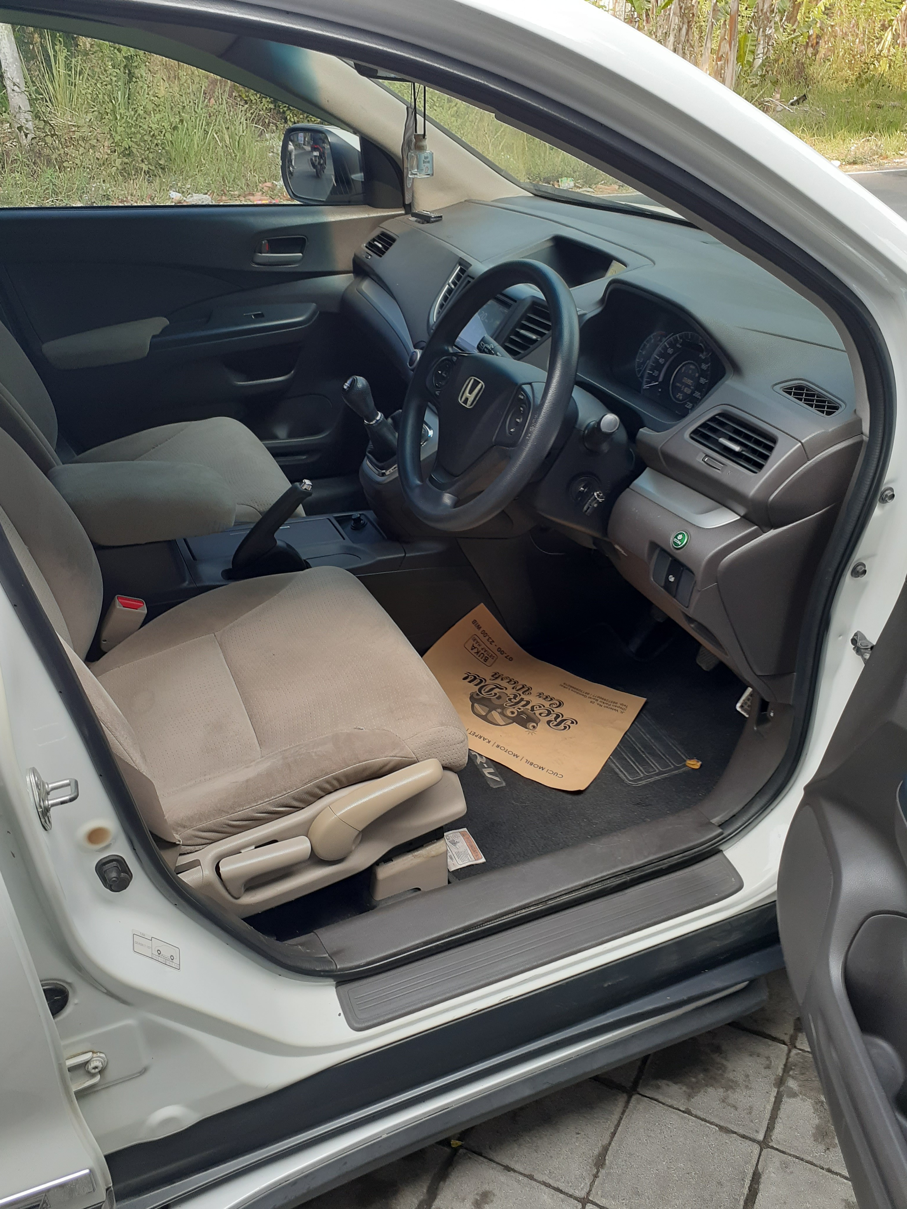 2012 Honda CR-V  2.0L M/T DOHC 2012 Honda CR-V  2.0L M/T DOHC