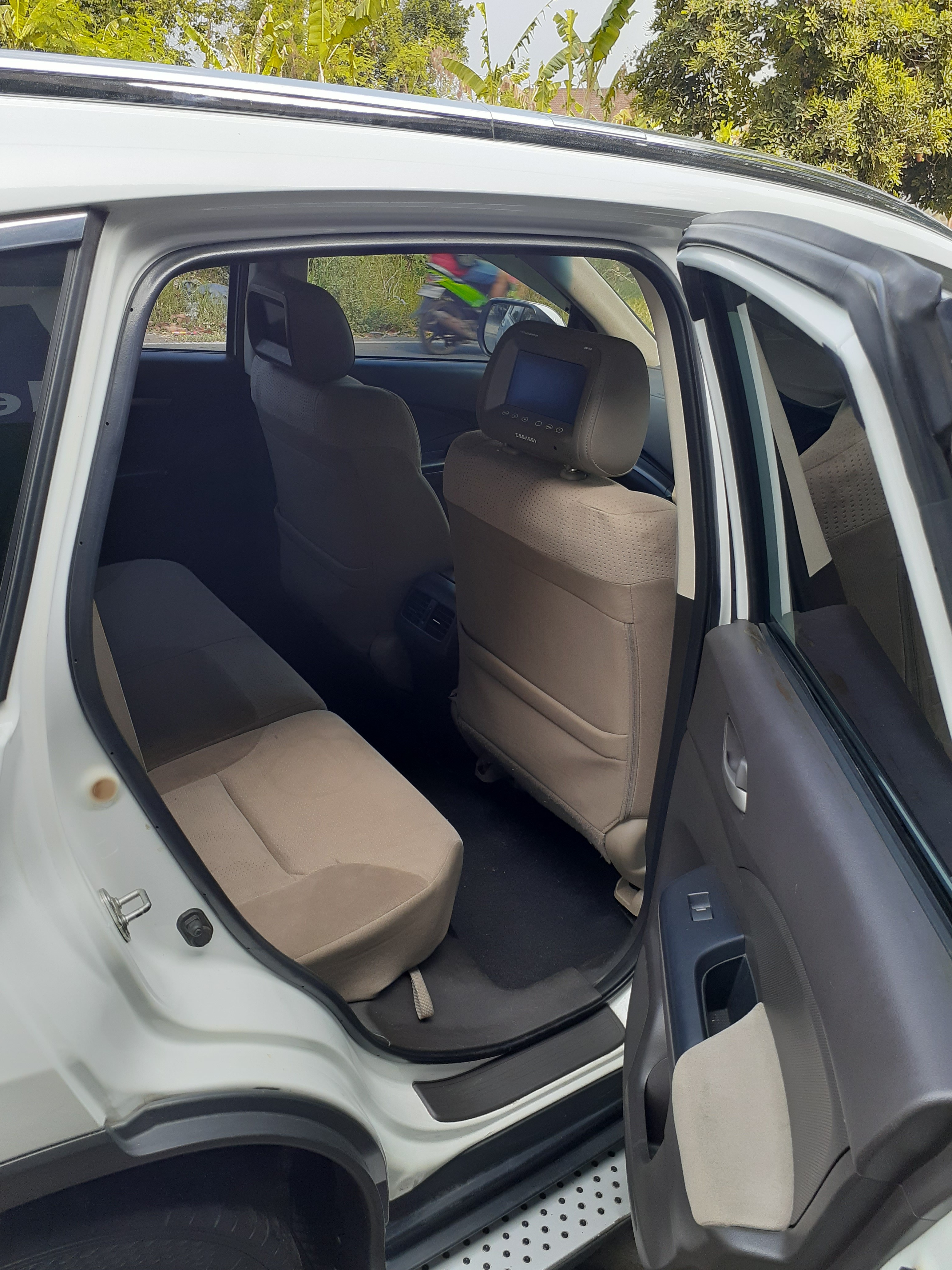 2012 Honda CR-V  2.0L M/T DOHC 2012 Honda CR-V  2.0L M/T DOHC