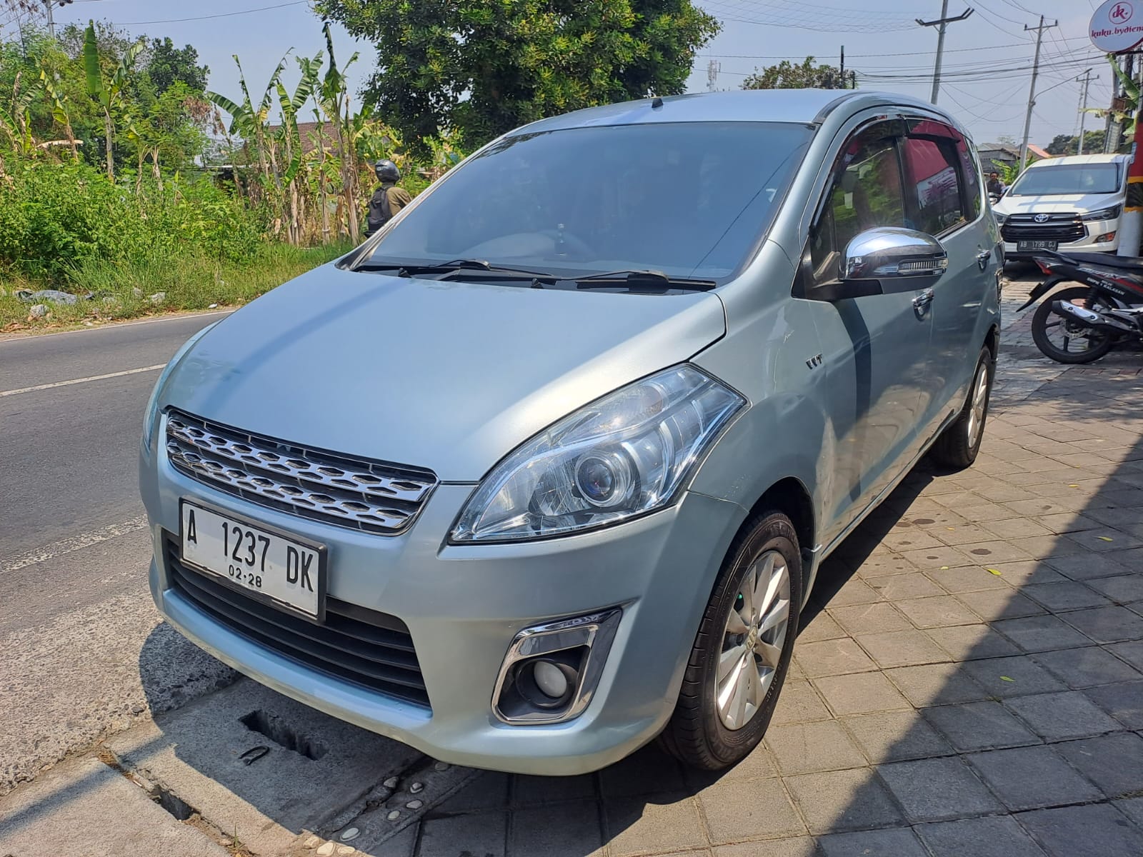 2012 Suzuki Ertiga 