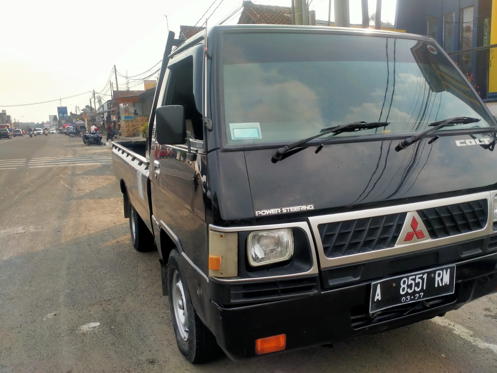 2016 Mitsubishi Colt L300 2016 Mitsubishi Colt L300