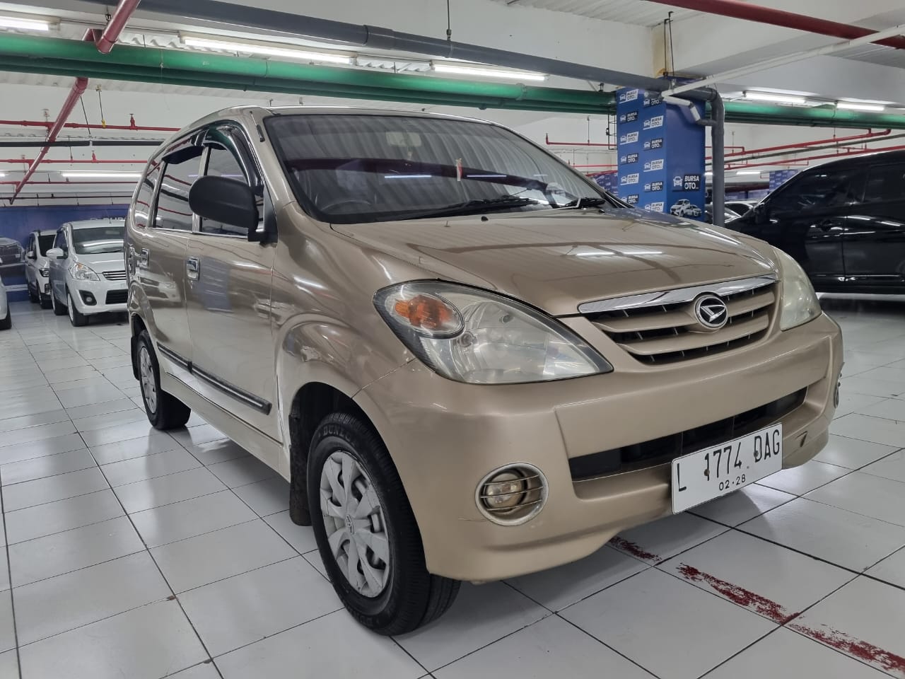 Second Hand 2005 Daihatsu Xenia Second Hand 2005 Daihatsu Xenia