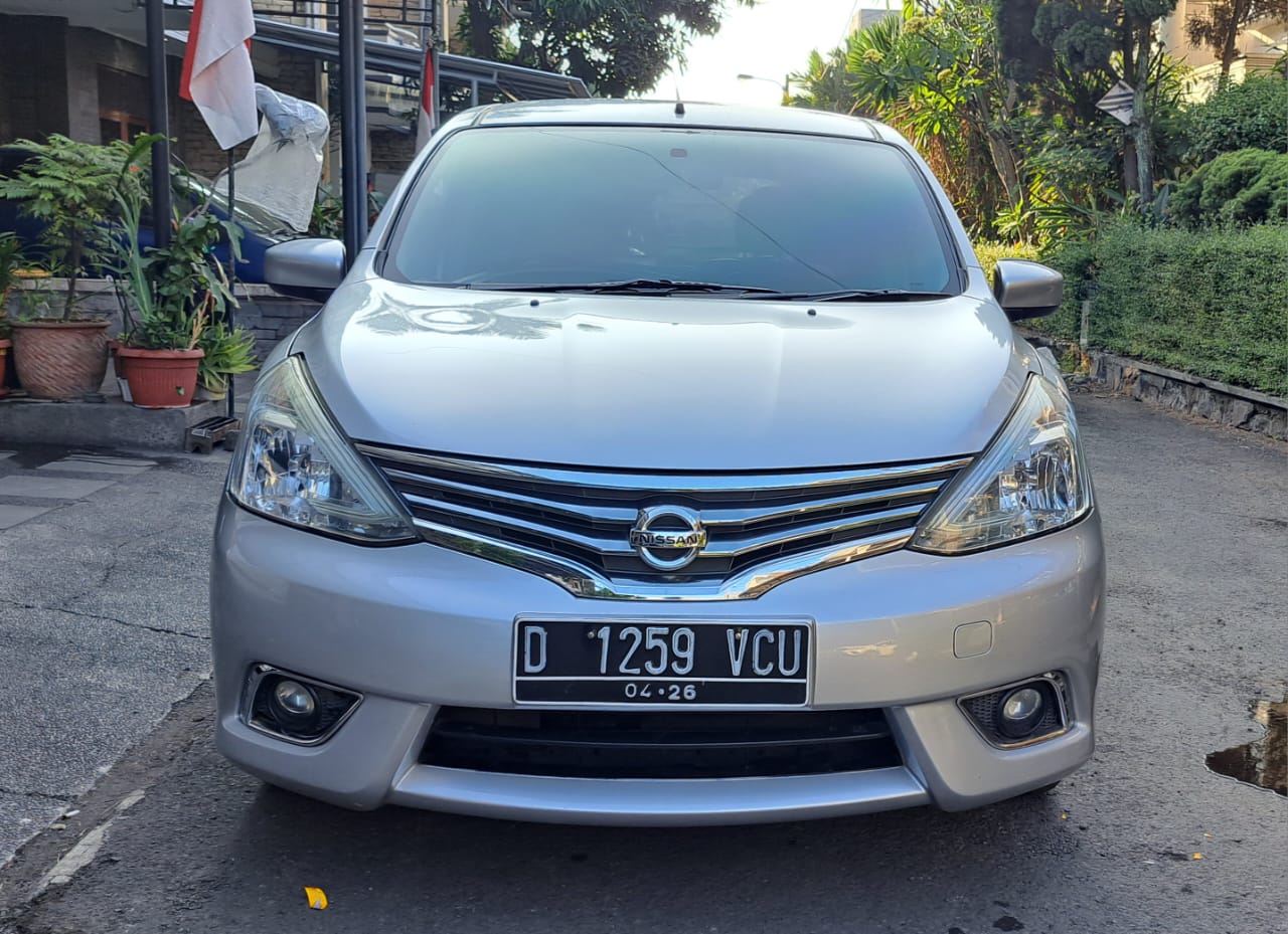 2013 Nissan Grand Livina 2013 Nissan Grand Livina