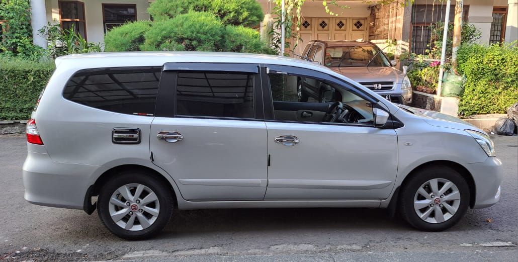 2013 Nissan Grand Livina 2013 Nissan Grand Livina