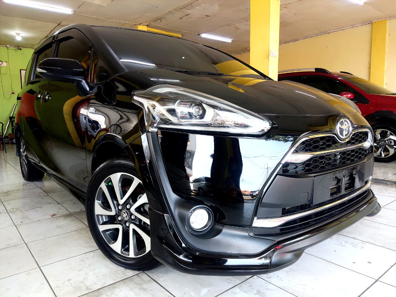 2017 Toyota Sienta 2017 Toyota Sienta