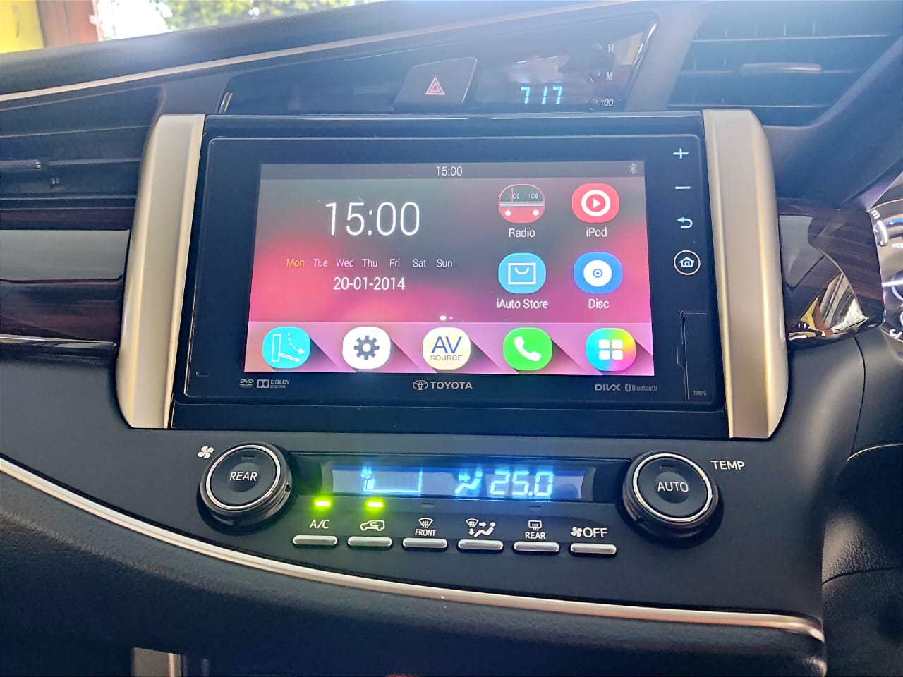 2018 Toyota Innova 2018 Toyota Innova