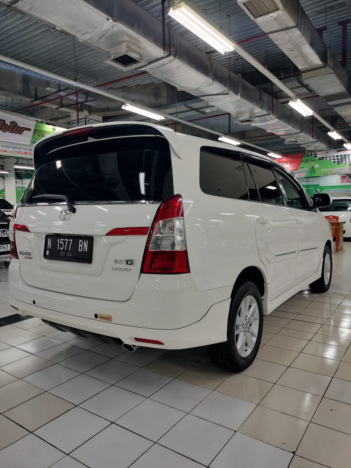 2013 Toyota Innova 2013 Toyota Innova