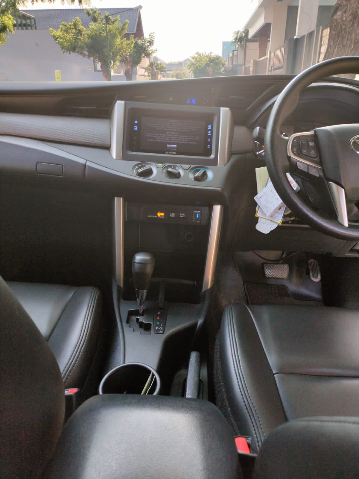 2017 Toyota Innova 2017 Toyota Innova