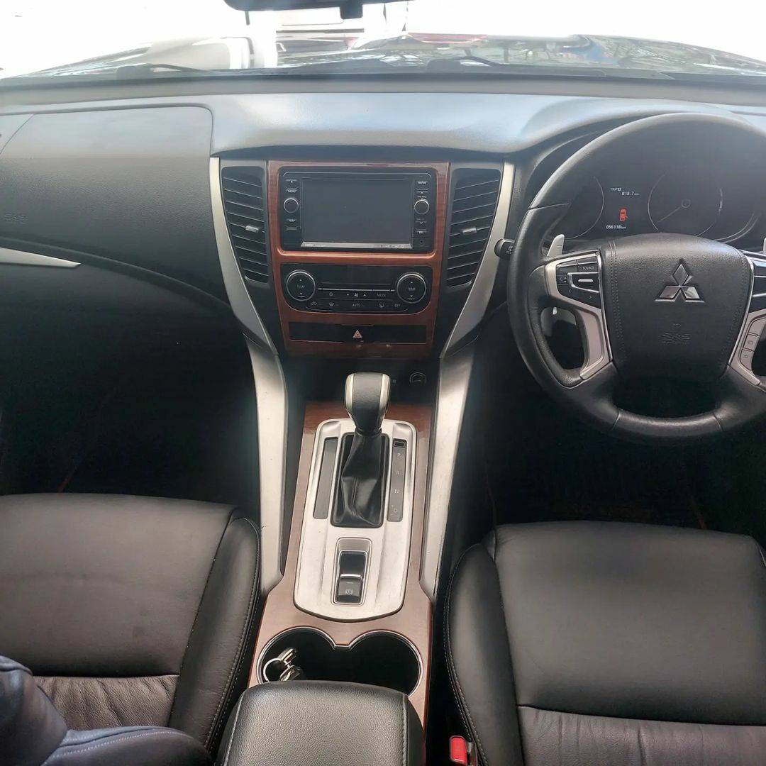 2017 Mitsubishi Pajero 2017 Mitsubishi Pajero